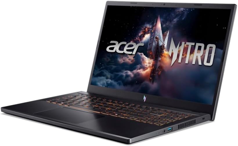 Detalle de Acer Nitro V 15 ANV15-52 gaminglaptop med RTX 5070 och 165 Hz