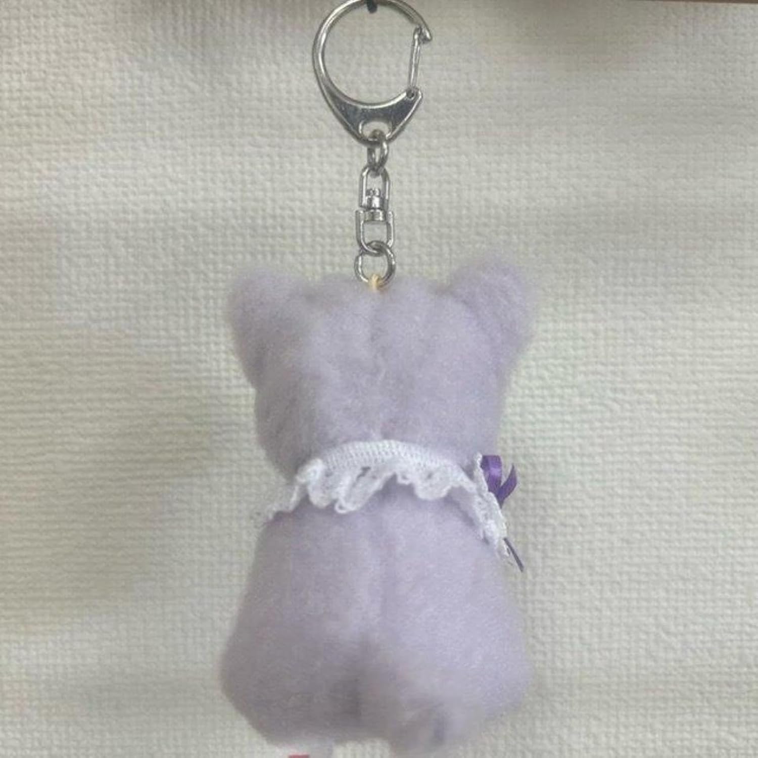 Detalle 1 de たけのこ ふわもこシリーズ ネコ パープル 50006 キーチェーン付き 約H10cm