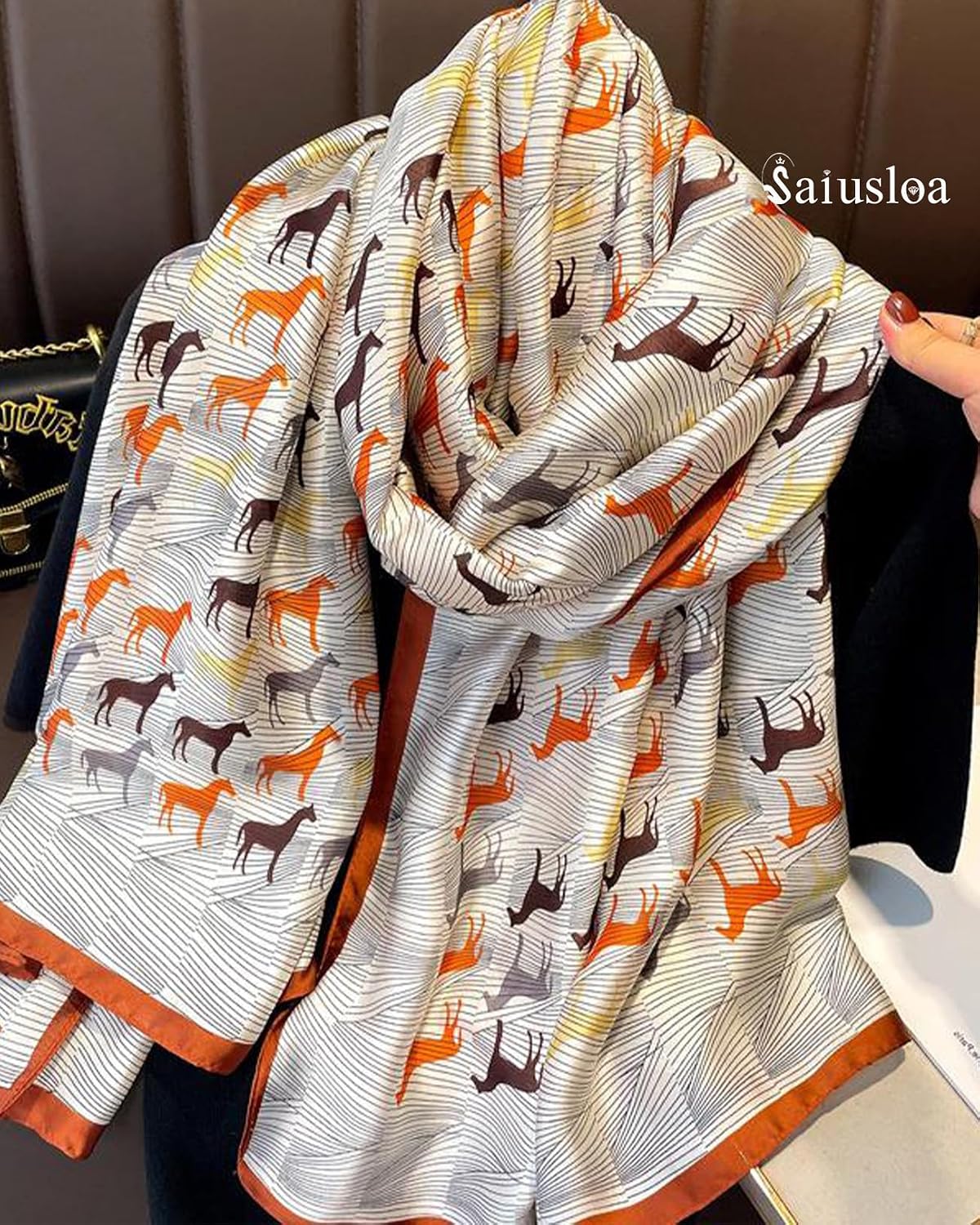 Detalle 1 de Polyester Satin Scarf