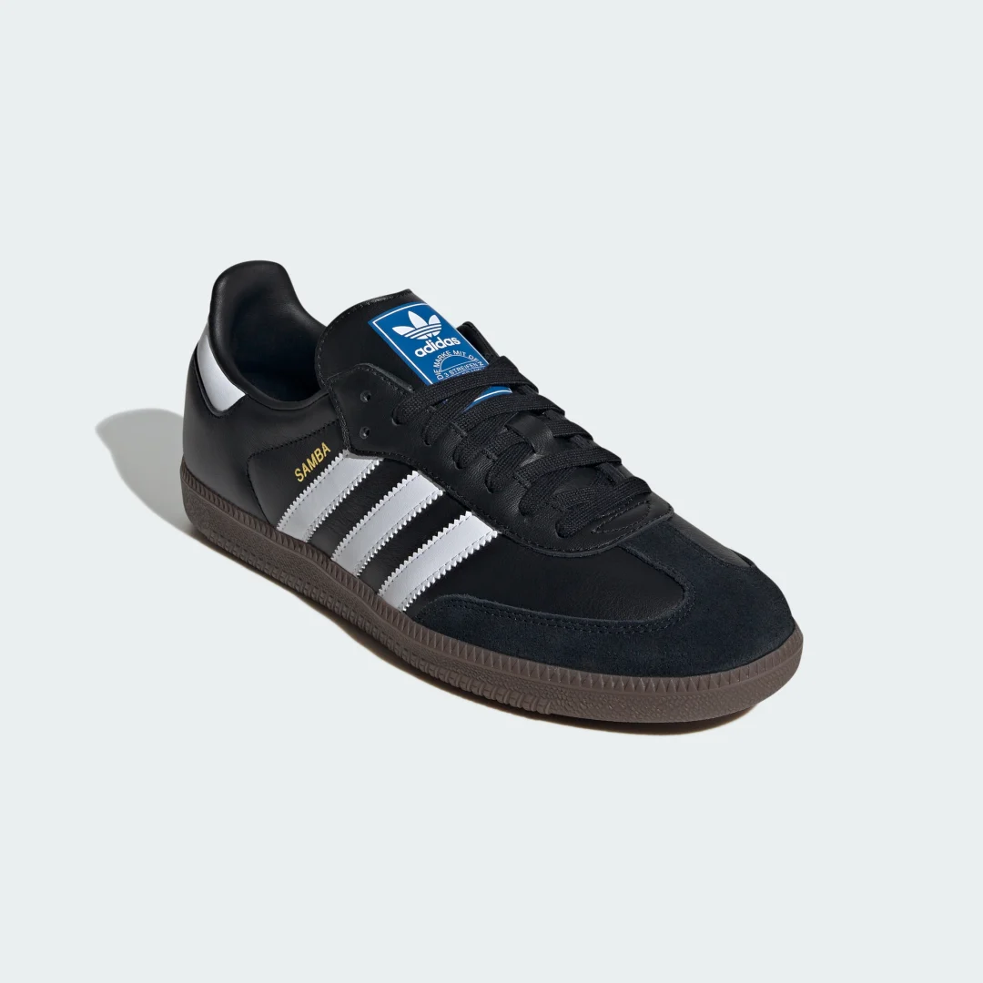 Detalle 2 de Zapatilla Samba OG de Adidas: estilo clásico en negro para el día a día