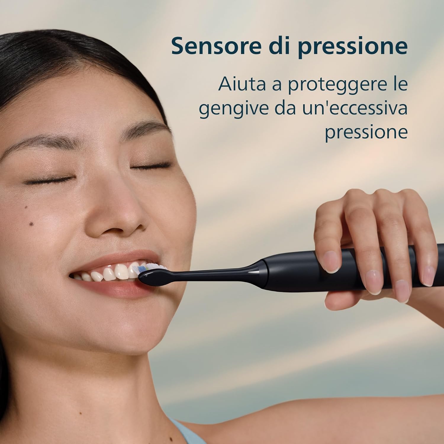 Detalle de Philips Sonicare 5300 HX7101/01: spazzolino elettrico sonico a due livelli di intensità