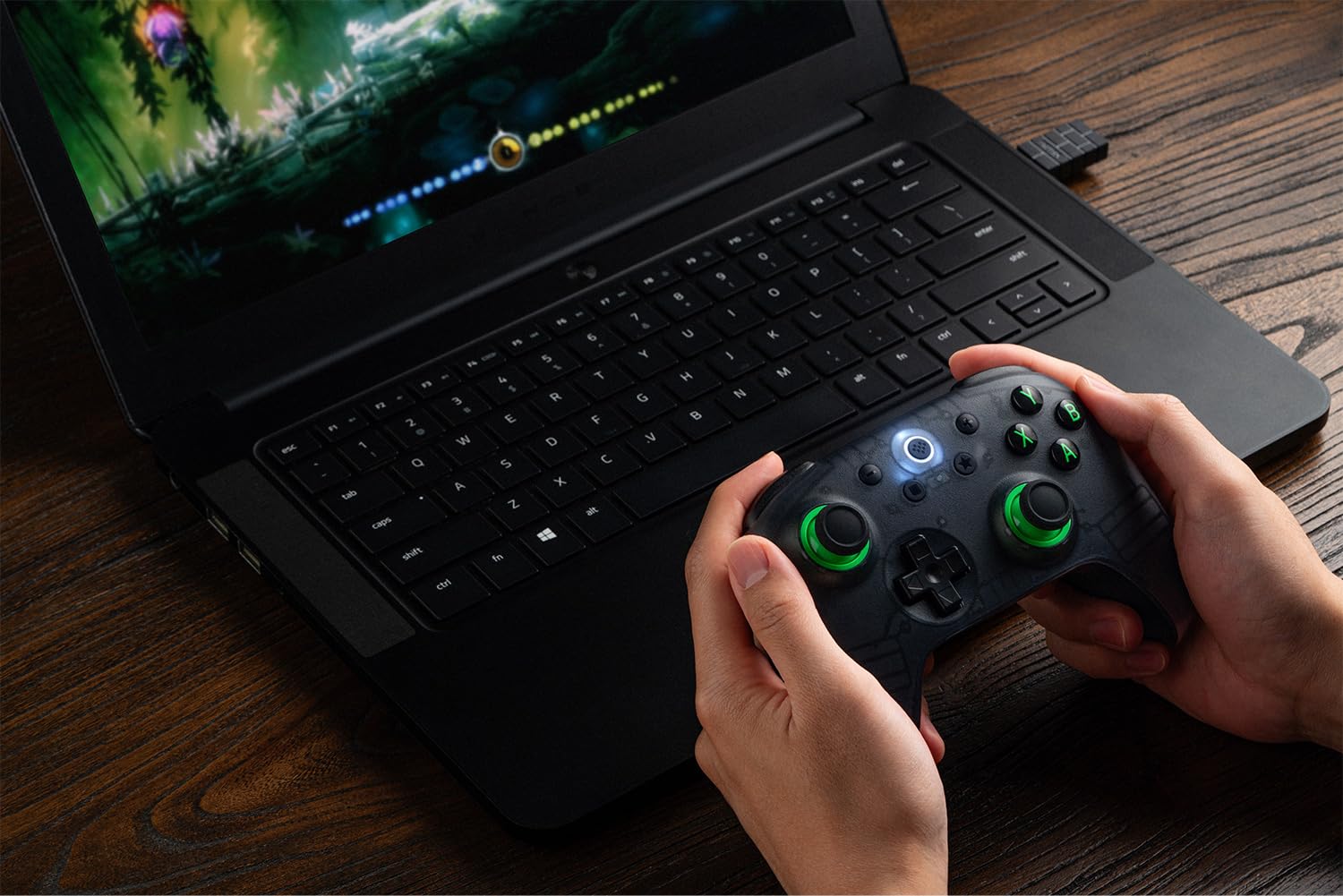 Thumbnail 5 de 8BitDo Ultimate 2C Wireless Controller 1000Hz