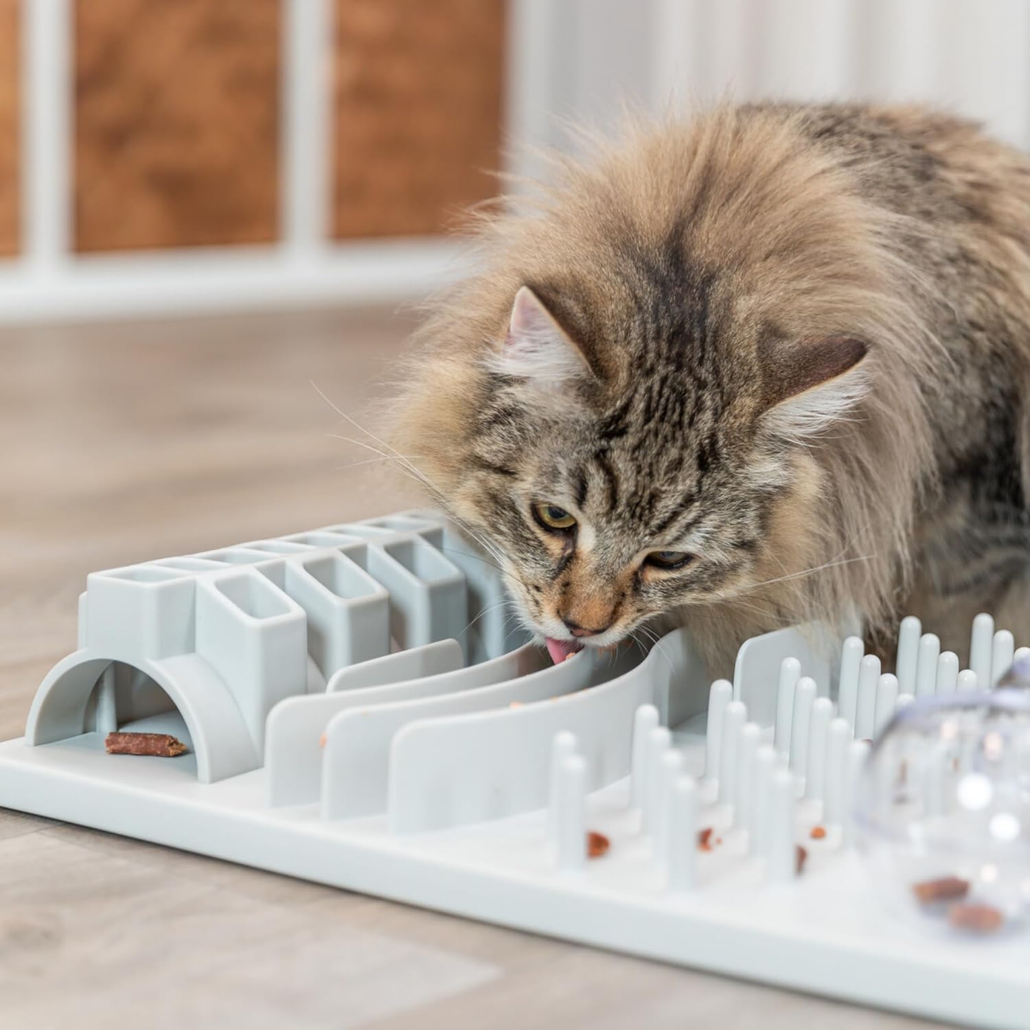 Detalle de TRIXIE Cat Activity Fun Board: Interactive Intelligence Toy for Mental Stimulation