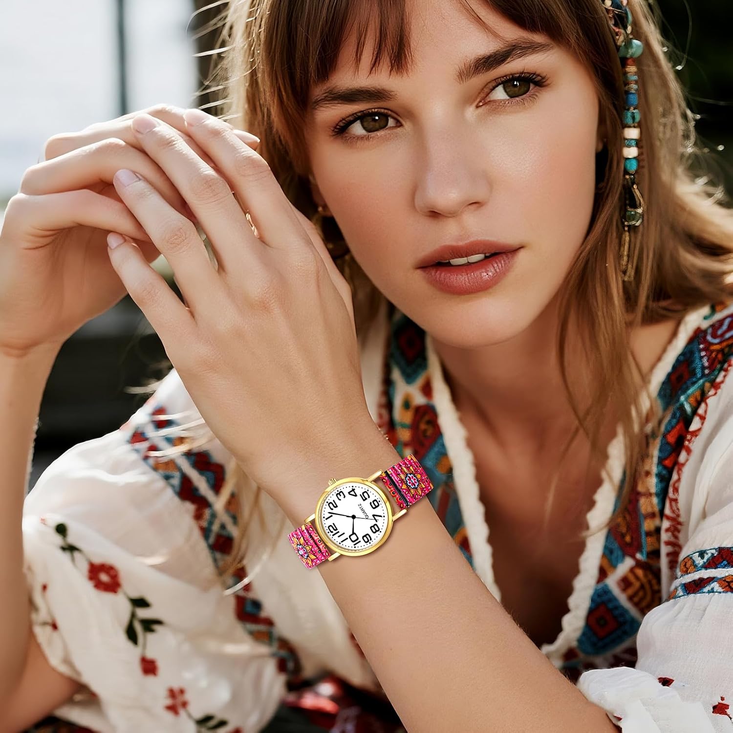 Detalle 2 de Avaner Damen Boho Stretchband Armbanduhr mit großen arabischen Ziffern