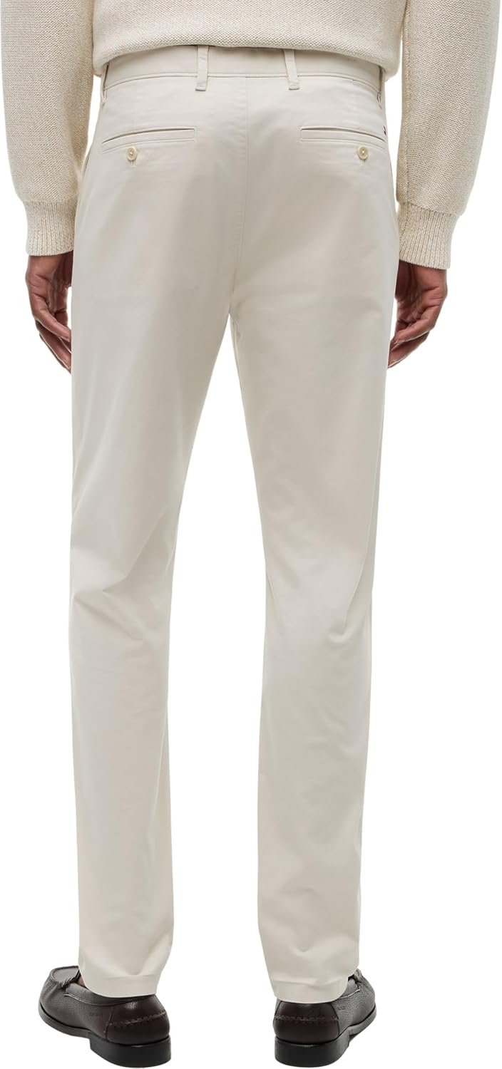 Detalle de Tommy Hilfiger Men’s Core Harlem Essential Twill Relaxed Fit Chinos