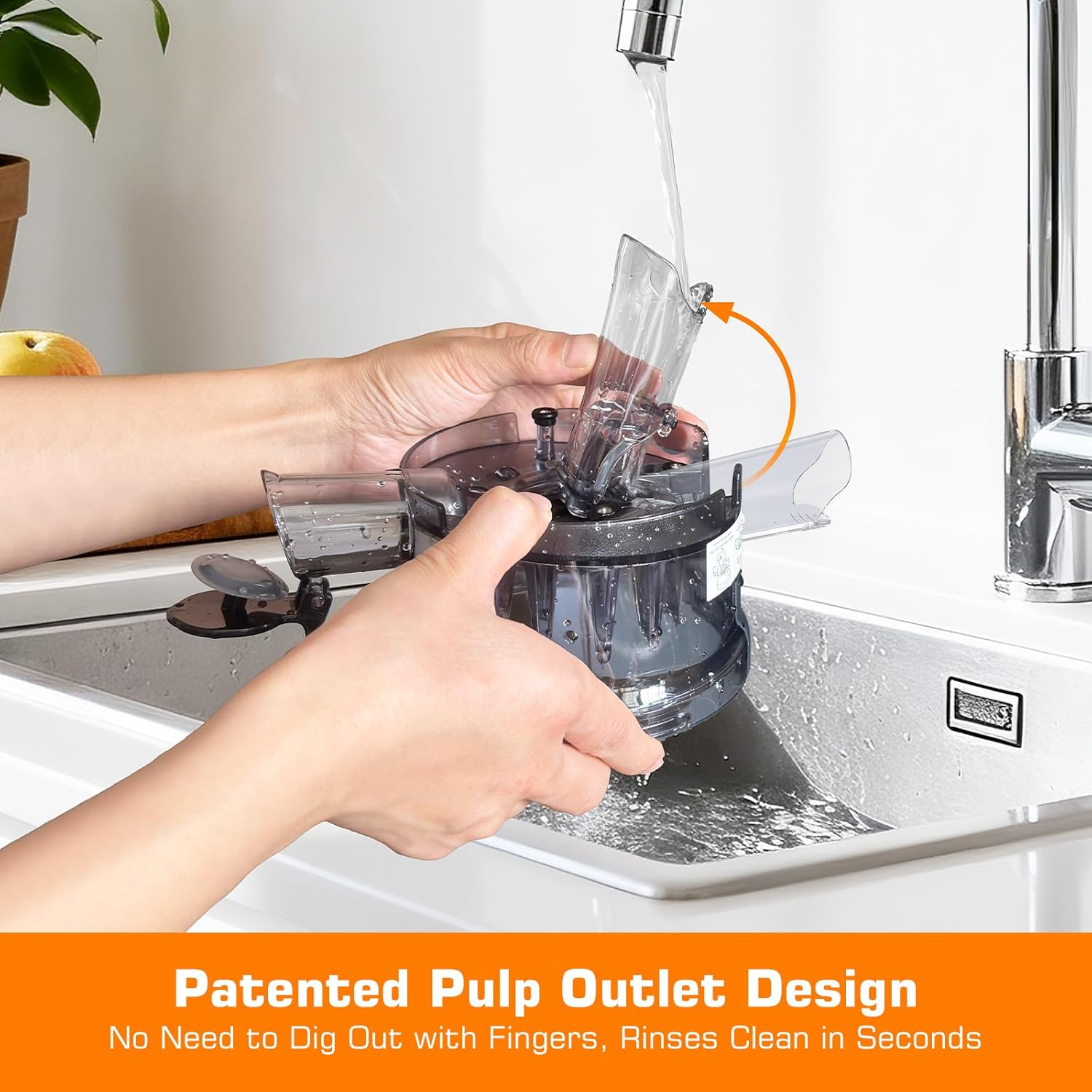 Detalle de Cold Press Juicer Machine with 6.5" Large Feed Chute (Black) — Auto-Feed for Whole Fruits & Vegetables