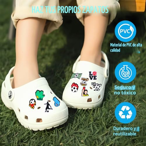 Thumbnail 2 de HOWAB 42 Piezas Pins para Crocs de Fútbol – Adornos de PVC para tus zapatos y accesorios