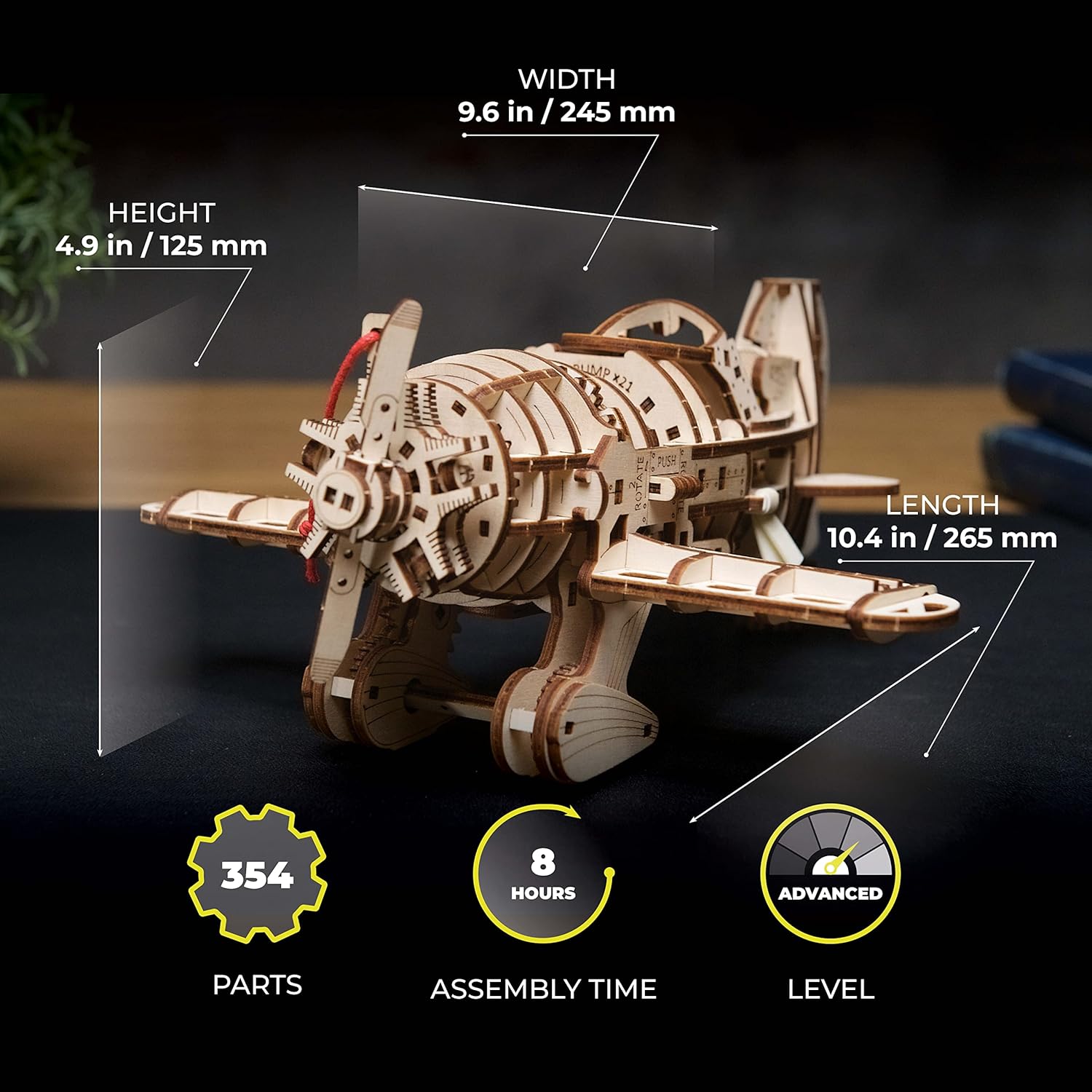 Thumbnail 1 de UGEARS Kit de Construction en Bois Puissant – Avion Frelon Fou (1930s)