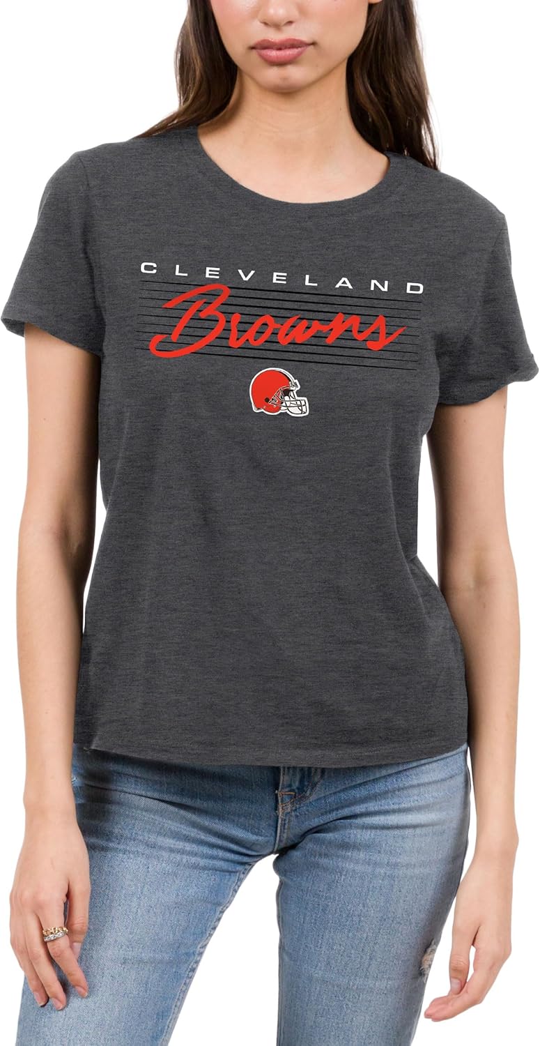 Thumbnail 5 de Junk Food NFL Women’s Retro Script Lines Buccaneers Short Sleeve Fan T-Shirt (Officially Licensed)