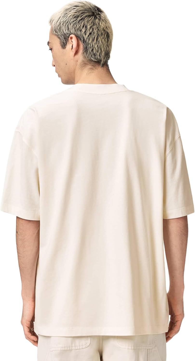 Detalle de Allsaints Mikro SS Crew T-Shirt Uomo: tee oversize a girocollo con maniche corte