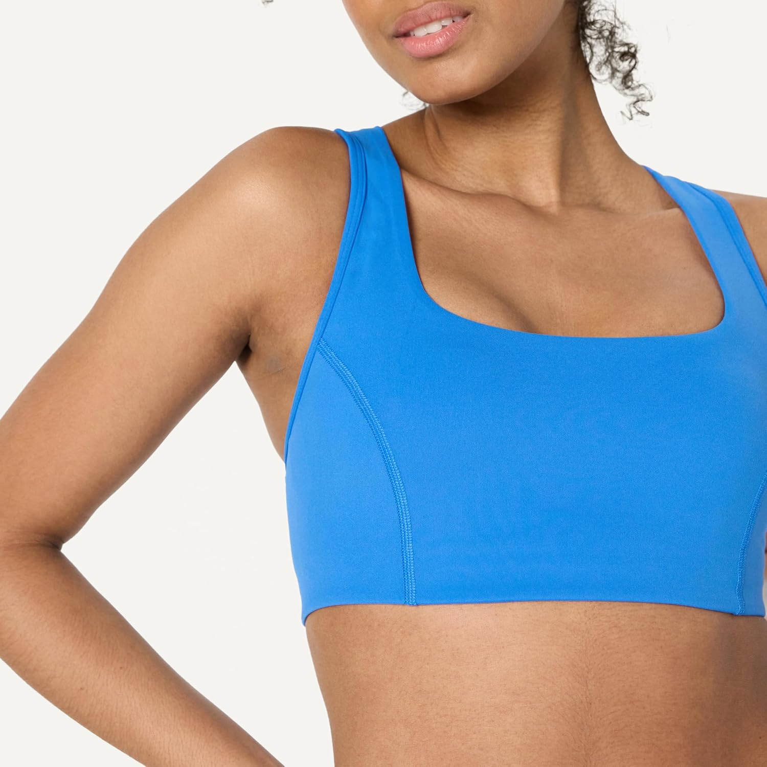Thumbnail 3 de Amazon Essentials Women's Active FormFlex Buttery Soft Light Support Square Neck Racerback Sports Bra
