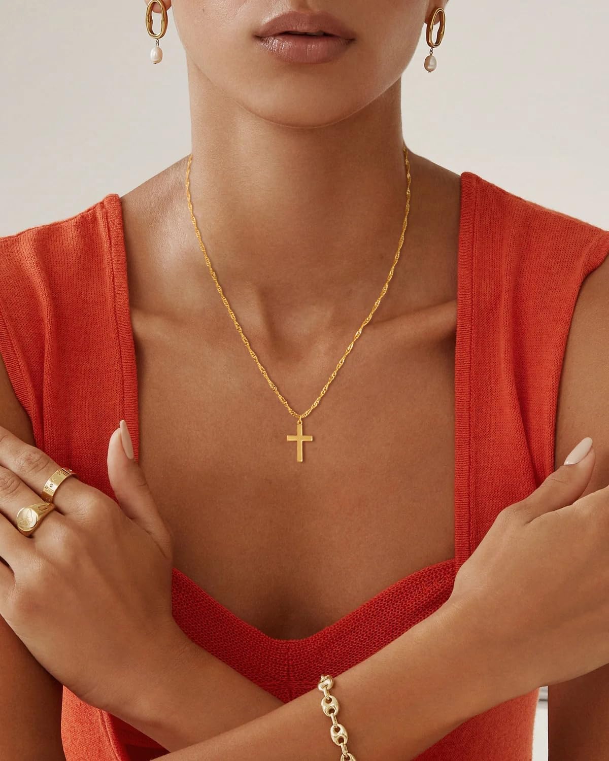 Detalle 2 de GRCLD Cross Necklace, Brass