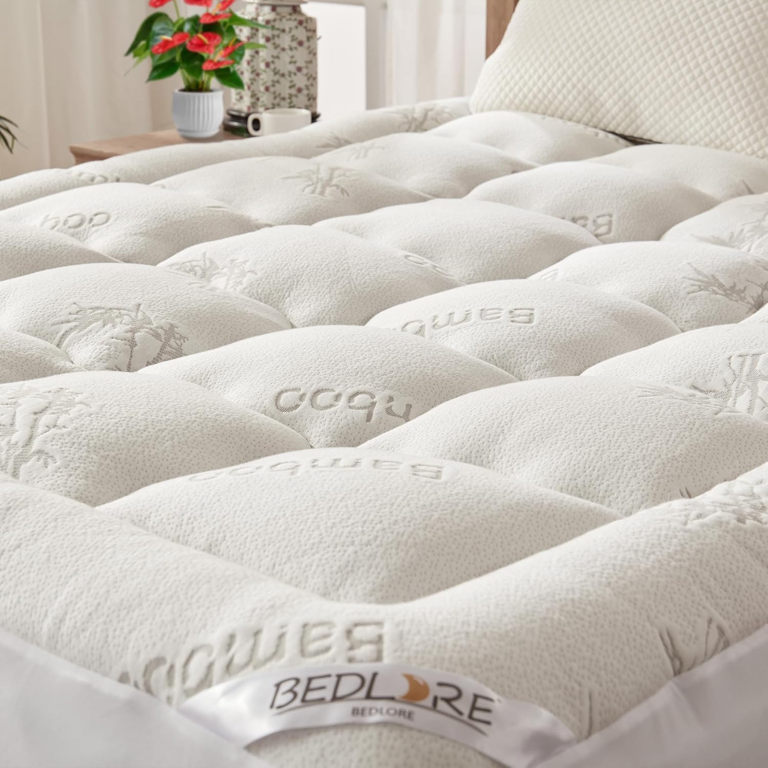 Detalle de BEDLORE Matratzentopper 180 x 200 cm aus Bambusfaser-Viskose mit dehnbaren Taschen (bis 40 cm Matratzenhöhe)