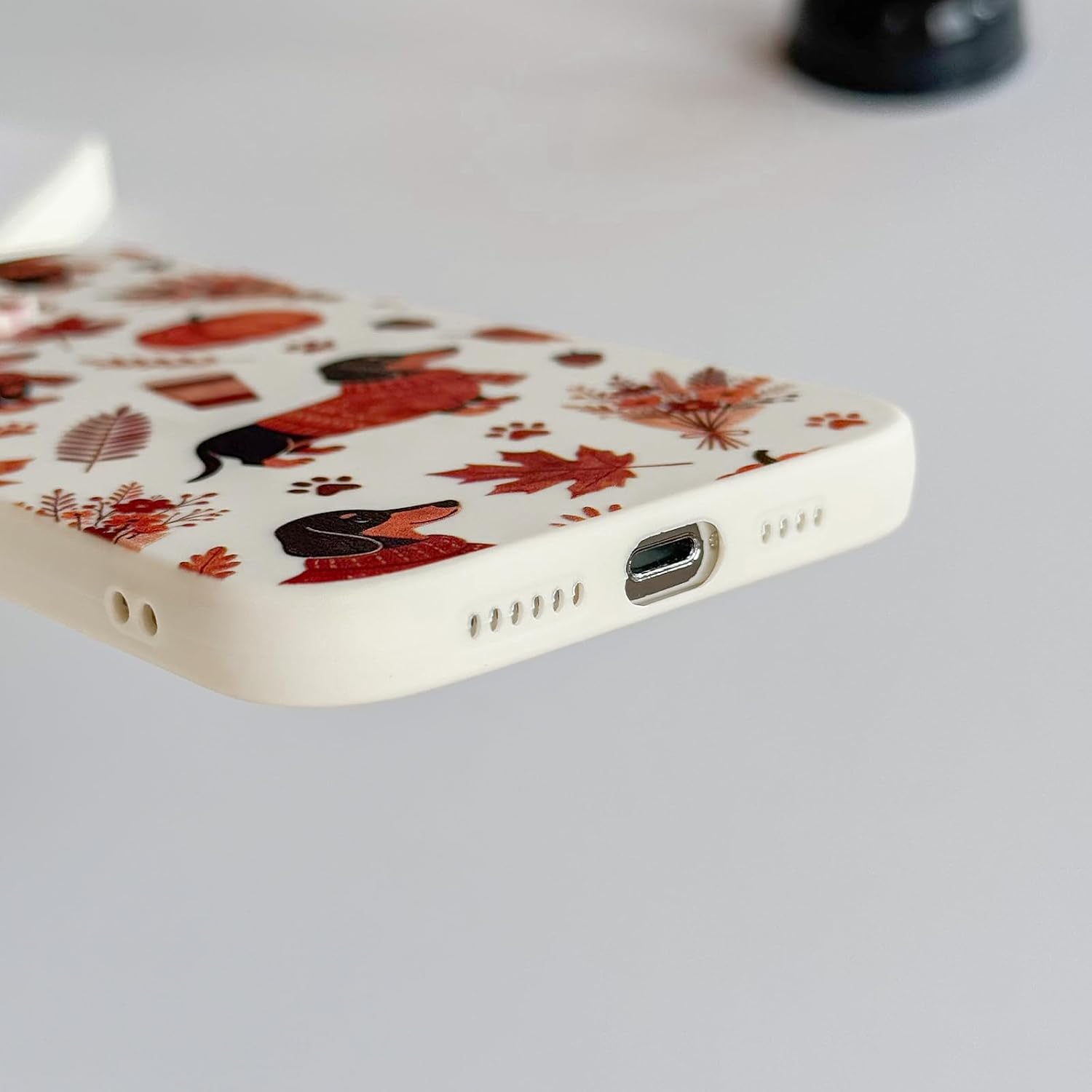 Detalle 1 de HTDSVVV iPhone 14 Pro Max Case, Pumpkin Dog Print, Soft TPU