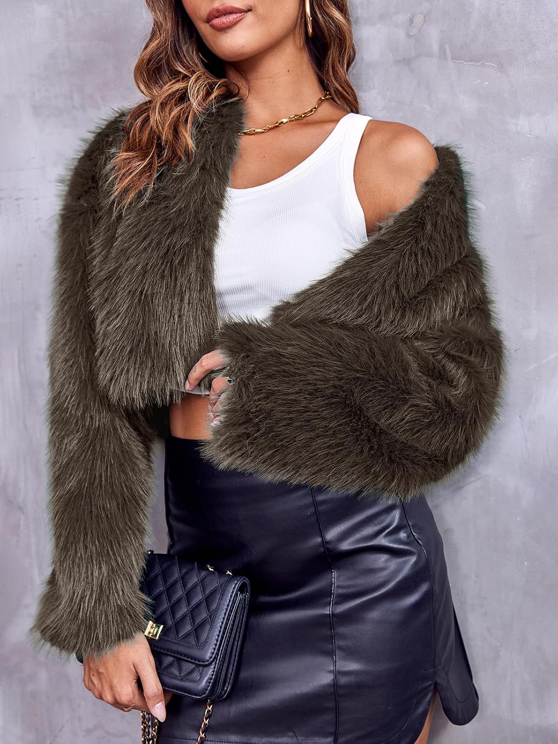 Detalle de Danedvi Cropped Faux Fur Jacket for Women, Long Sleeve Open-Front Coat