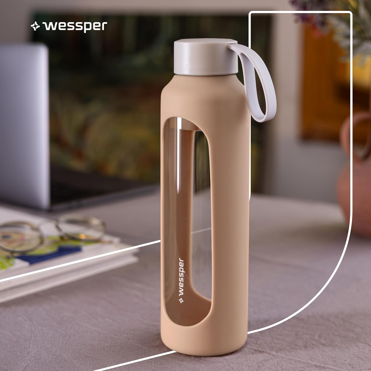 Detalle de Wessper WES260 glazen drinkfles 500 ml met hydratatieschaal en siliconenhoes