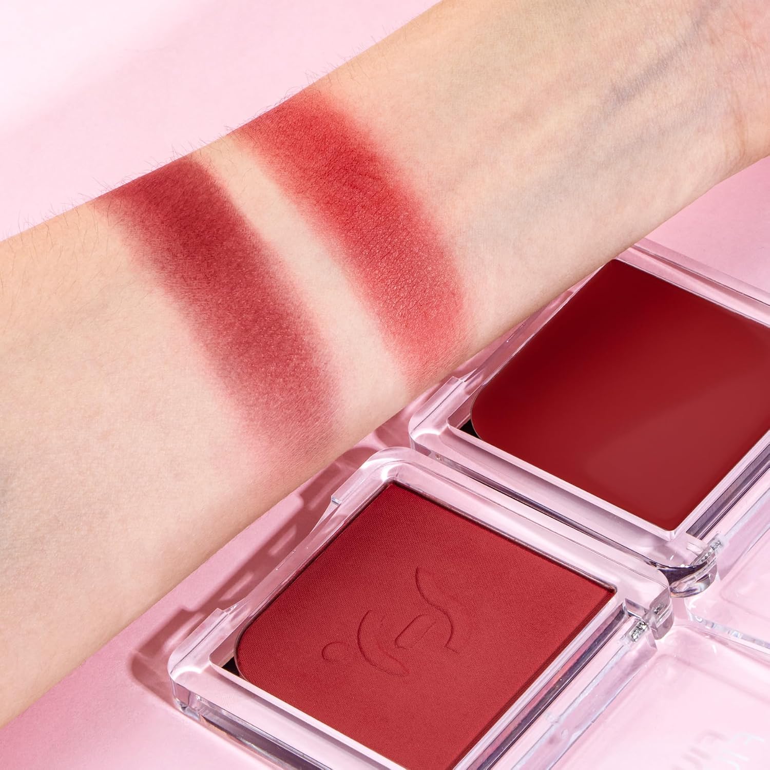 Detalle 1 de Fillwie Cream and Powder Blush Duo in Maple Crush