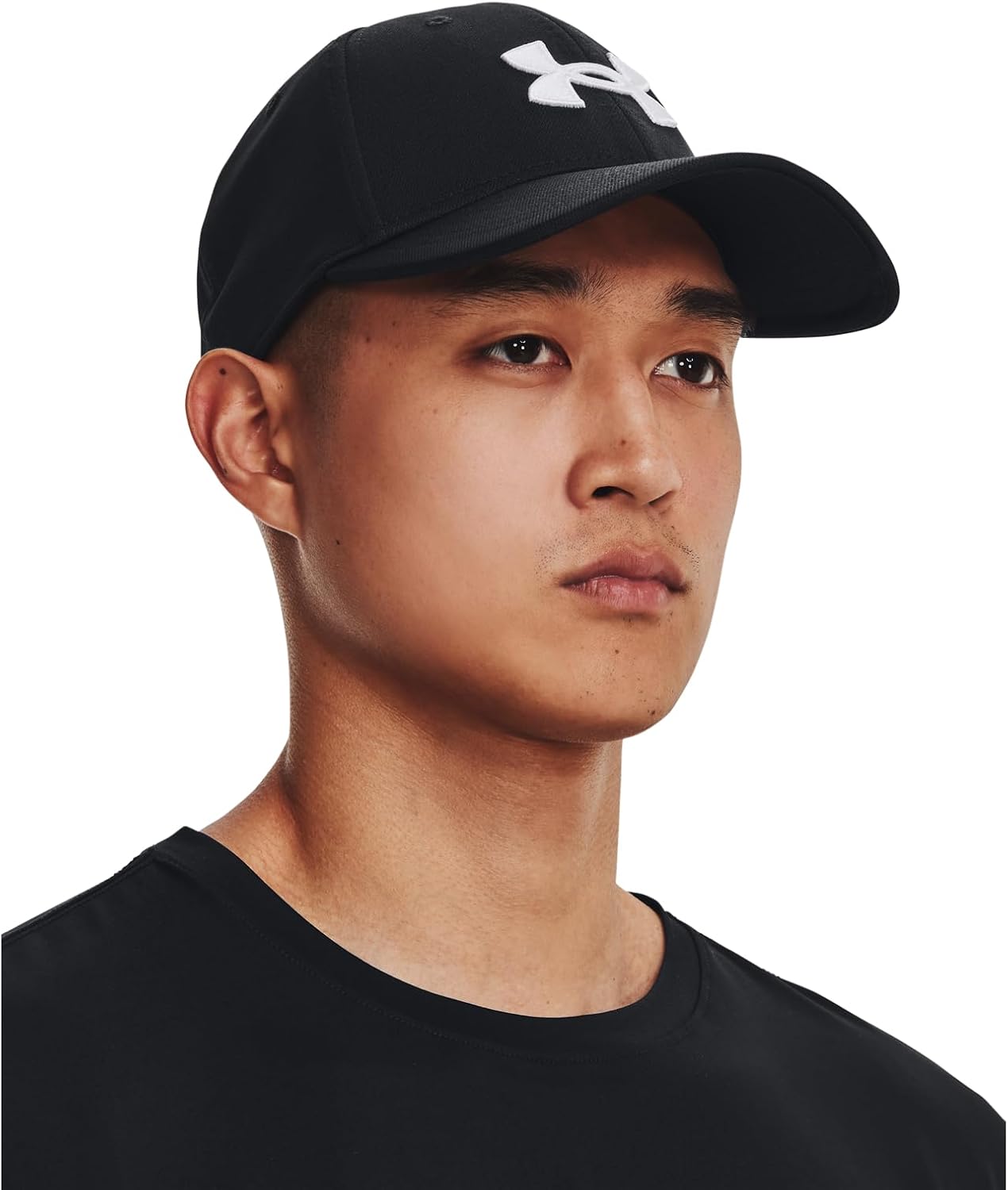 Detalle de Under Armour Blitzing Low Stretch Fit Cap – Black / White (M/L)