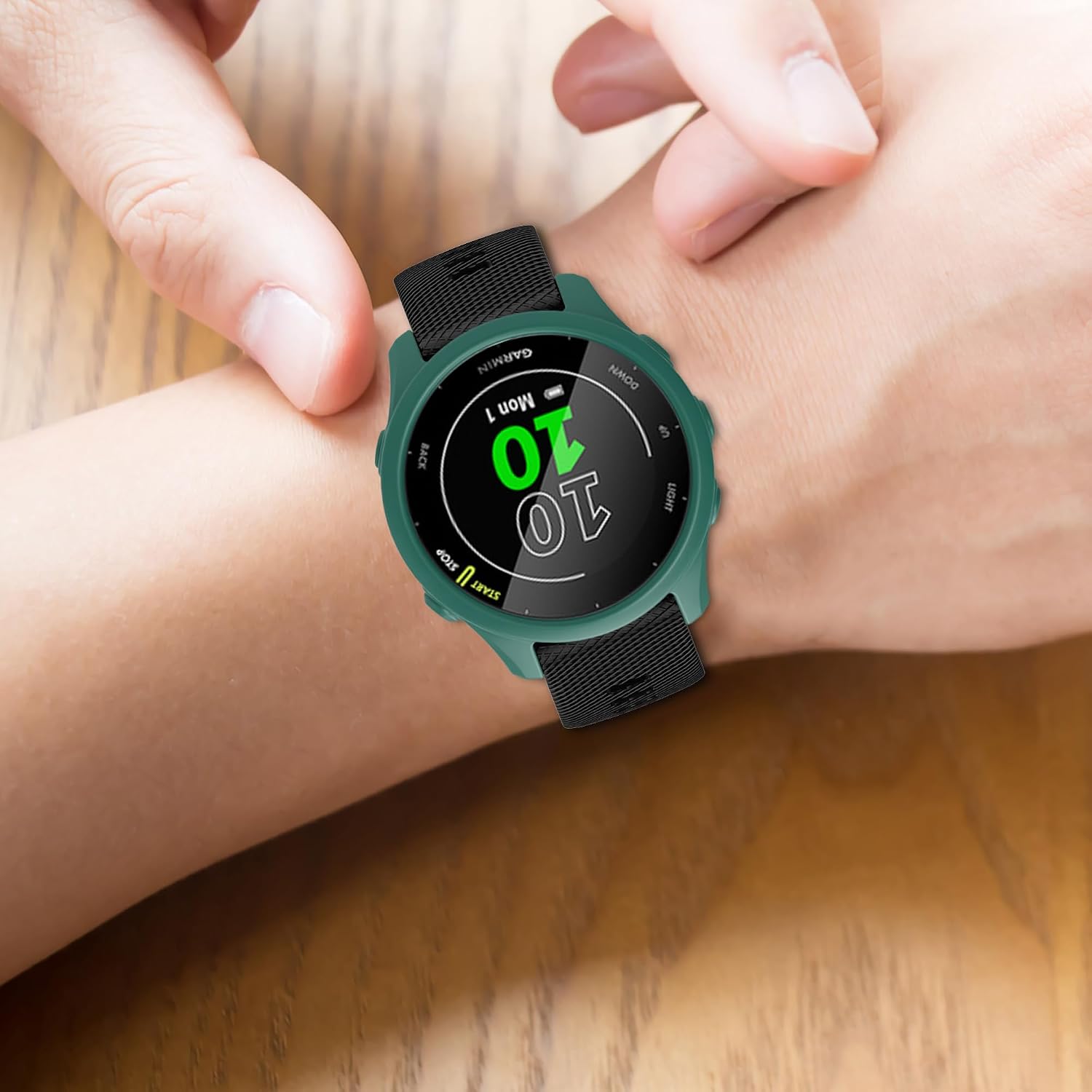 Thumbnail 2 de Garmin Forerunner 255 Protective Silicone Case Cover