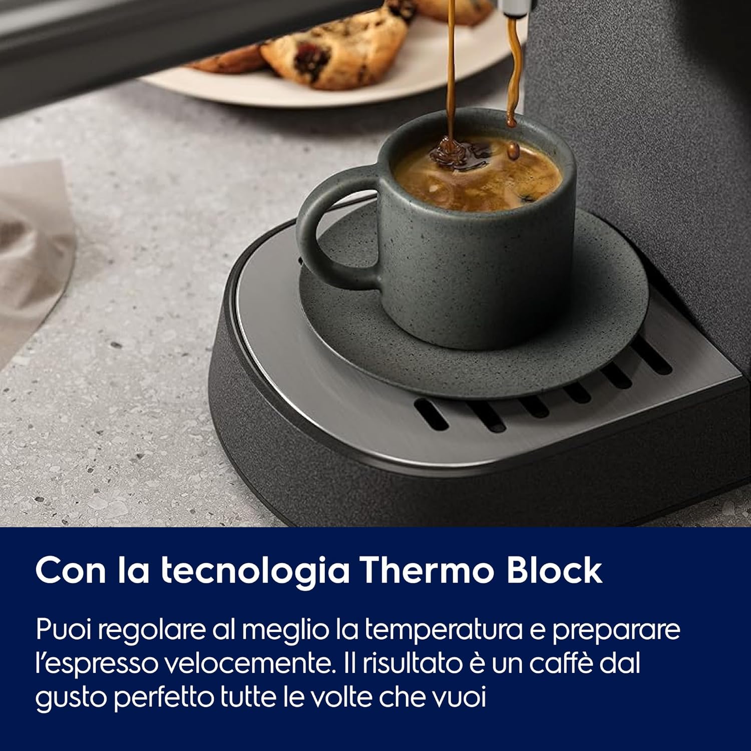 Detalle de Electrolux Explore 6: Macchina per Caffè Espresso e Cappuccino E6EC1-6BST, 2 tazze, ThermoBlock, 2-in-1 E.S.E., nero