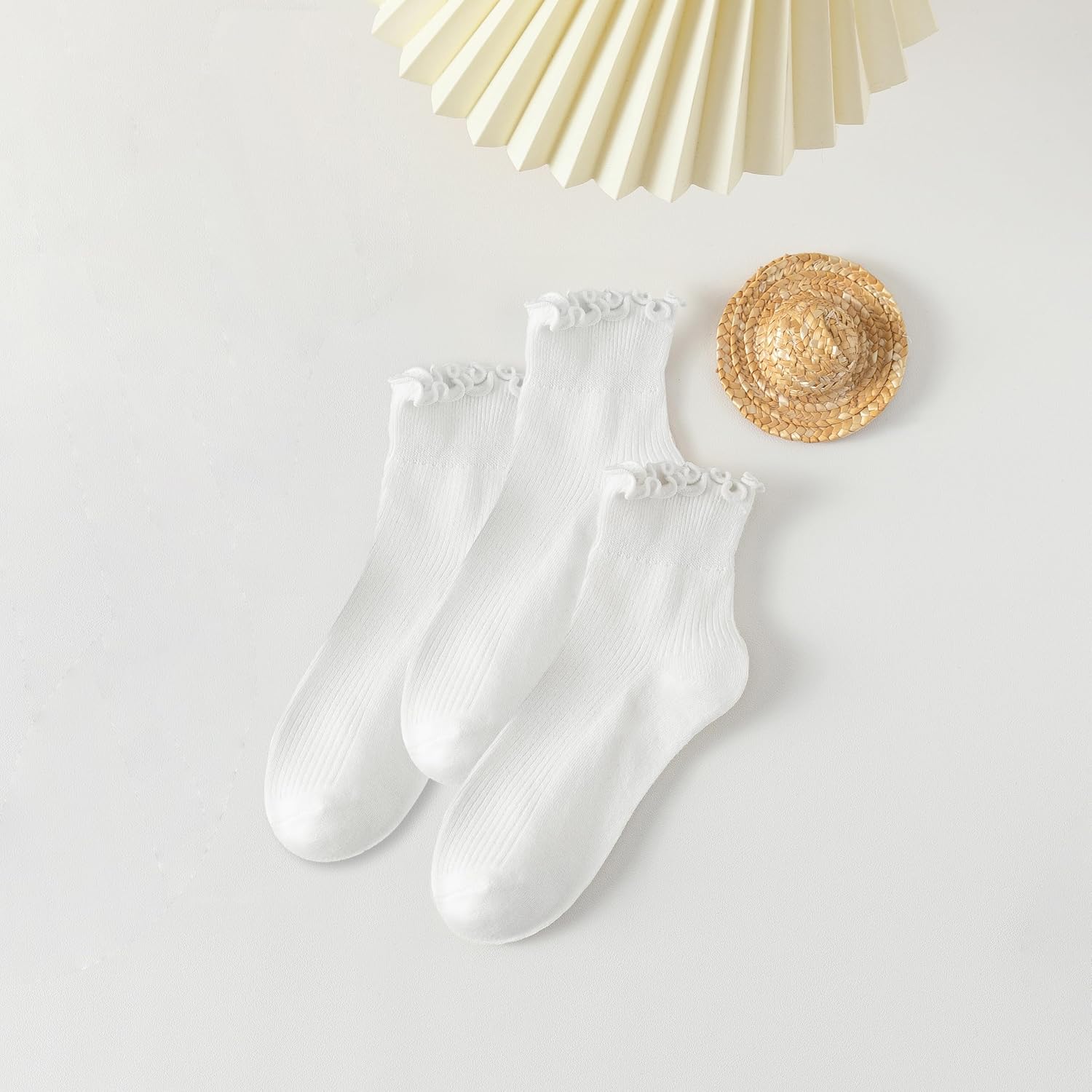 Thumbnail 5 de AniKigu Women's Ruffle Socks, Size 5-9
