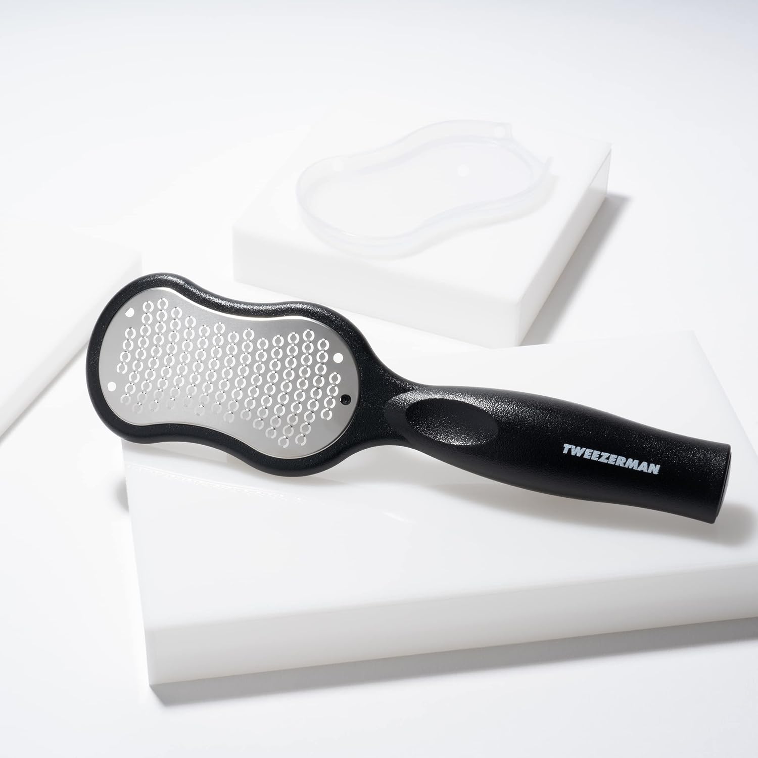 Detalle de Tweezerman Pedicure Foot File Callus Remover (Stainless Steel) with Storage Cap
