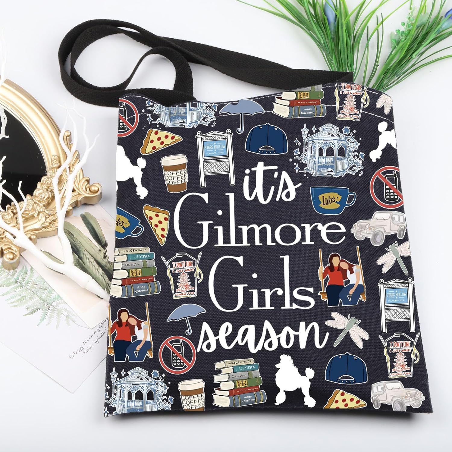Detalle de BAUNA Gilmore Girls Tote/Makeup Bag – Luke’s Coffee Inspired Gift for Fans