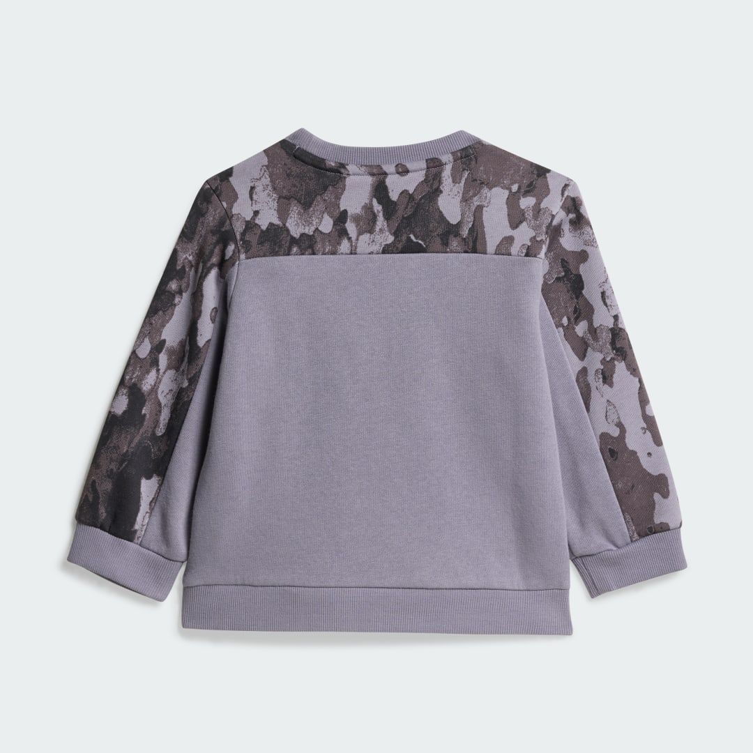 Detalle de Conjunto de chándal de felpa Seasonal Essentials Camo de Adidas (Violeta)