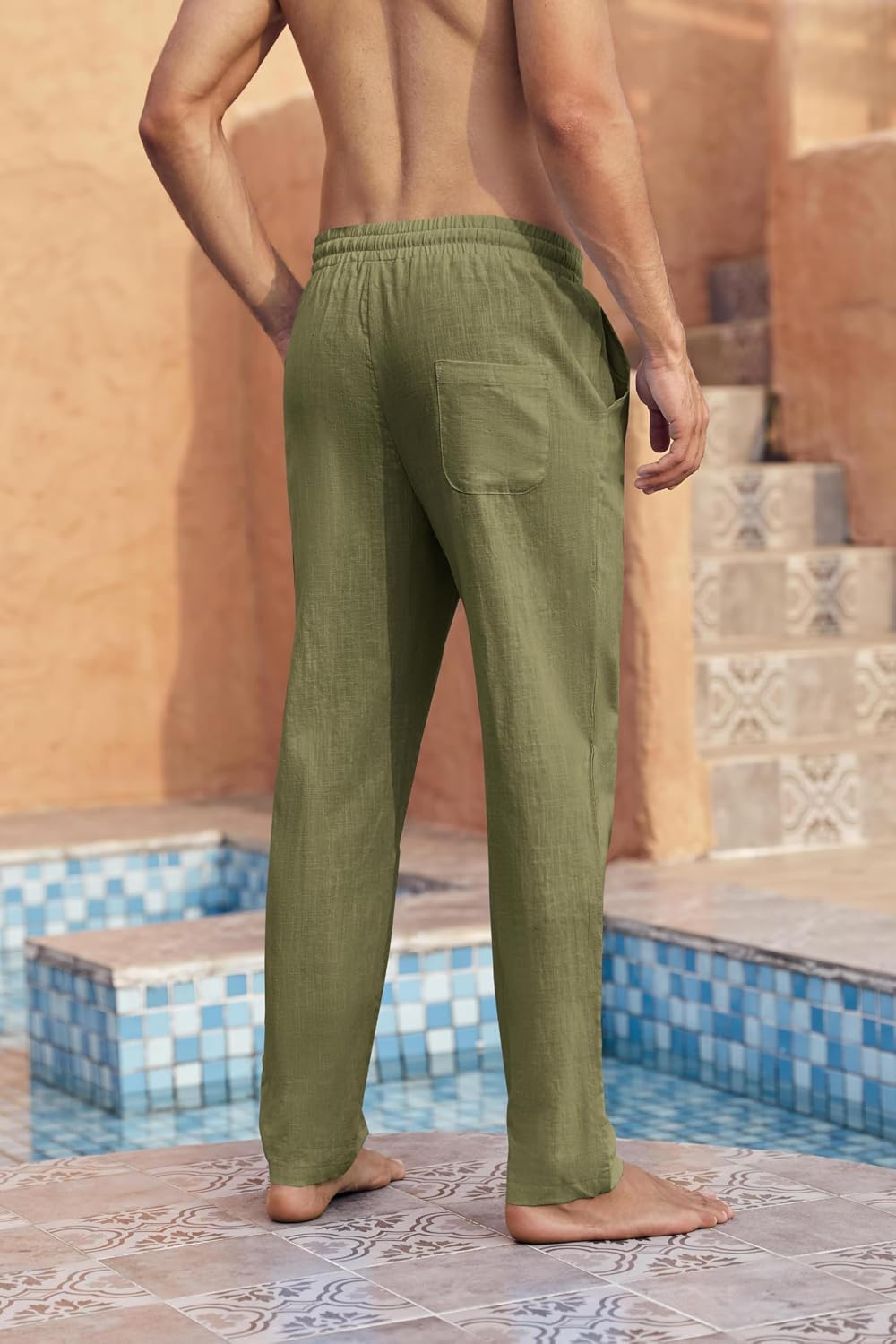 Detalle de Runcati Men’s Linen Trousers: Lightweight, Loose-Fit, Drawstring Beachwear
