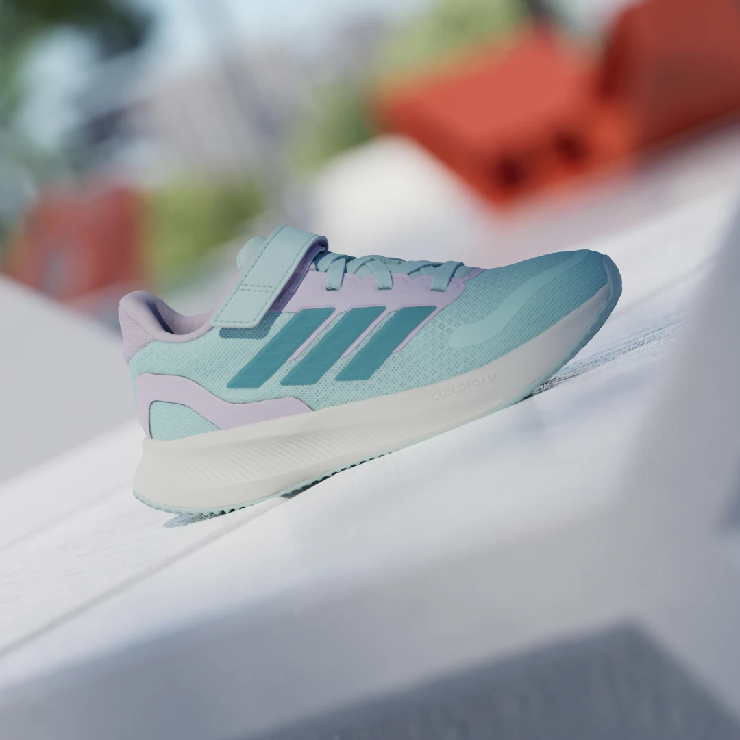 Detalle de Adidas Runfalcon 5 Kids: zapatilla turquesa para juego diario
