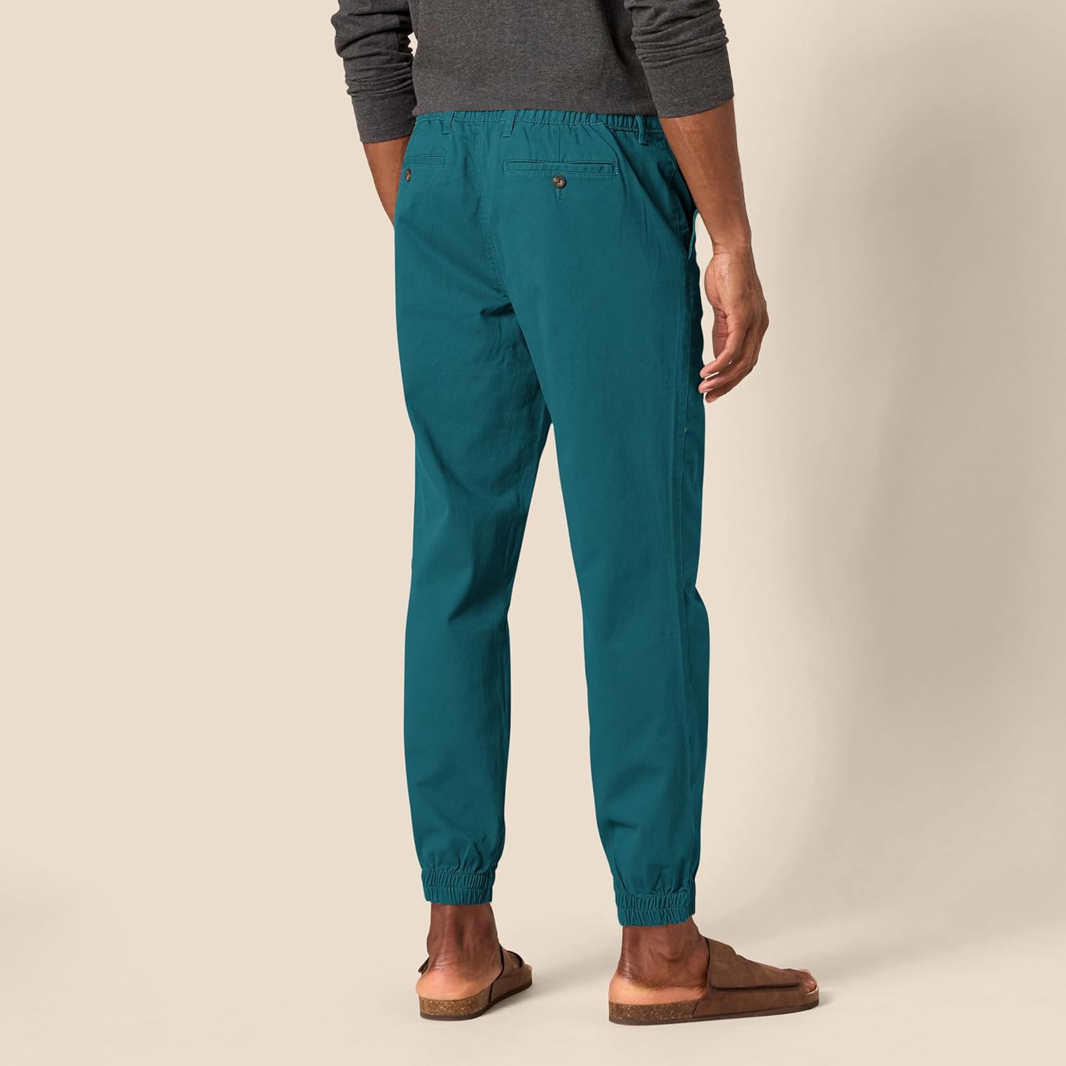 Thumbnail 1 de Amazon Essentials Men’s Straight-Fit Chino Jogger Trousers