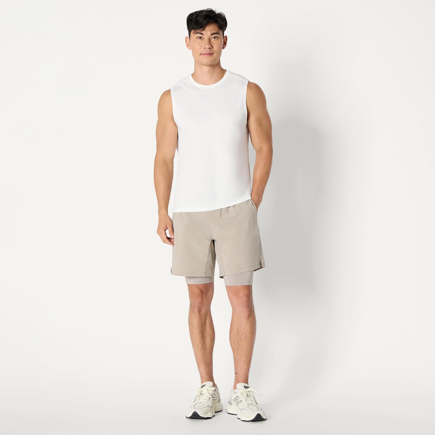 Detalle de Amazon Essentials Men's Active Quick Dry Tech Stretch Lightweight Sleeveless Muscle Shirt