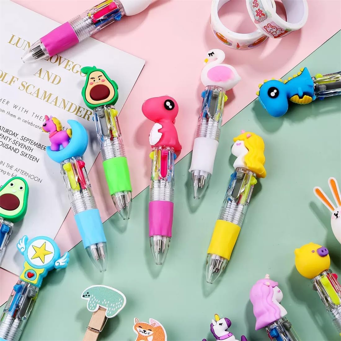 Detalle 2 de Arthink 50-Pack of Mini Multicolour Pens (4-in-1) – Kawaii Animal Button Ballpoint Set for Kids