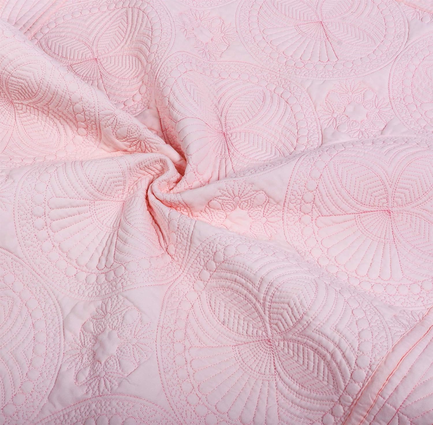 Detalle 1 de MONOBLANKS Cotton Baby Quilt-001 コットンベビーキルト ピンク、軽量・エンボス加工・スカラップ