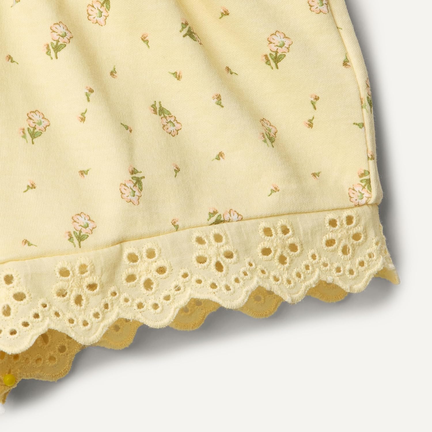 Detalle de Amazon Essentials x Sofia Grainge completino neonata e bambina con occhielli: comfort e stile senza sforzo