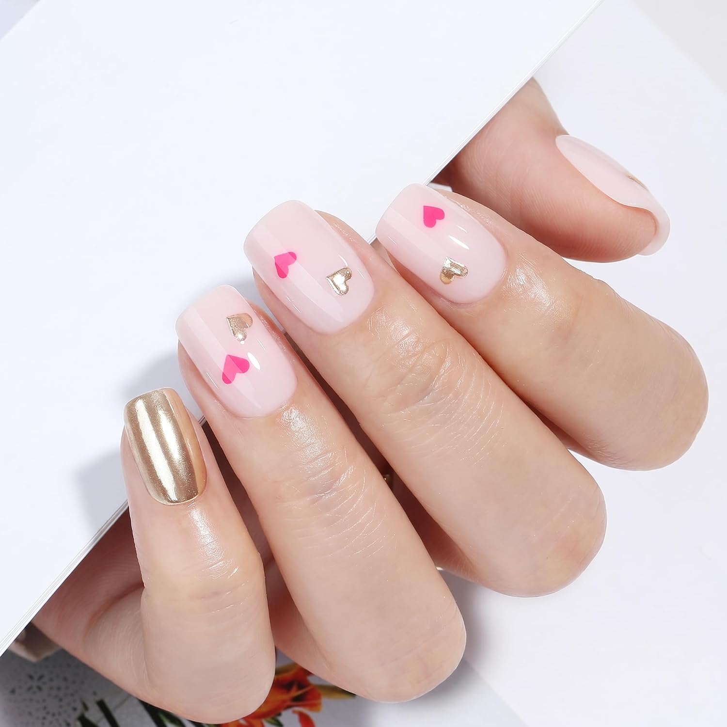 Detalle 2 de UNA GELLA Press-On Nails, 32-Piece Kit