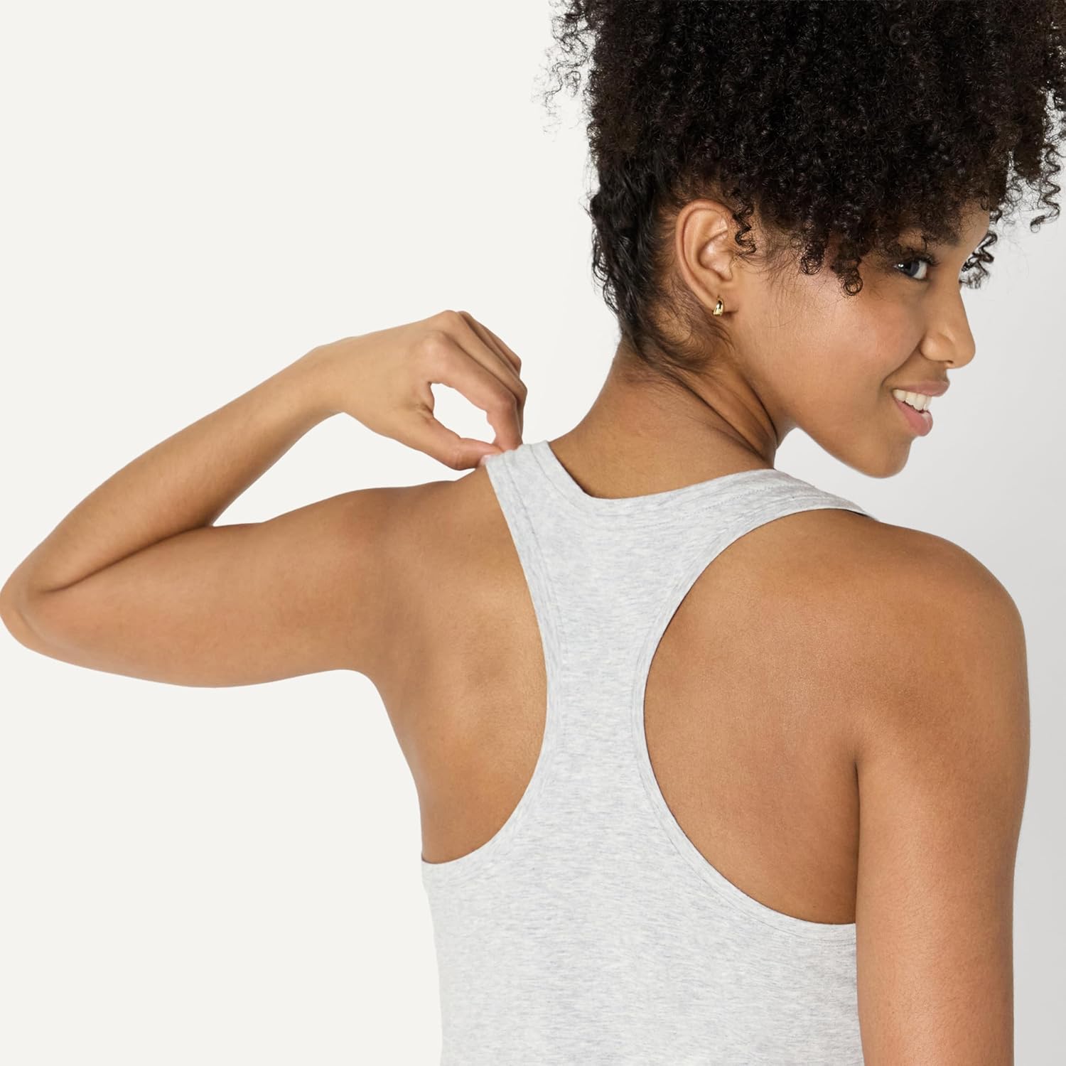 Thumbnail 2 de Amazon Essentials Women’s Active Soft Cotton Scoop Neck Racerback Yoga Tank (Relaxed Fit)