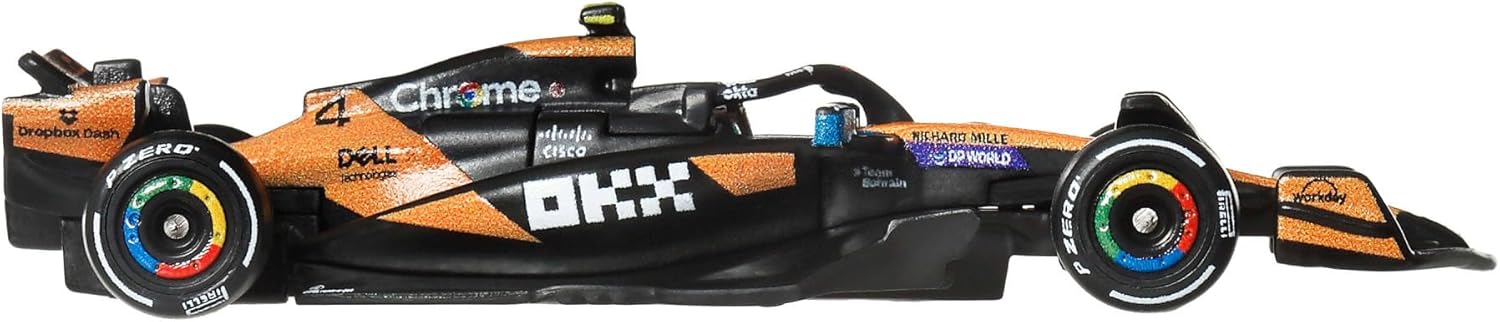 Thumbnail 1 de Hot Wheels Premium Formula 1 - McLaren Race Team Driver 2: auto da corsa 1:64 in metallo con Real Riders