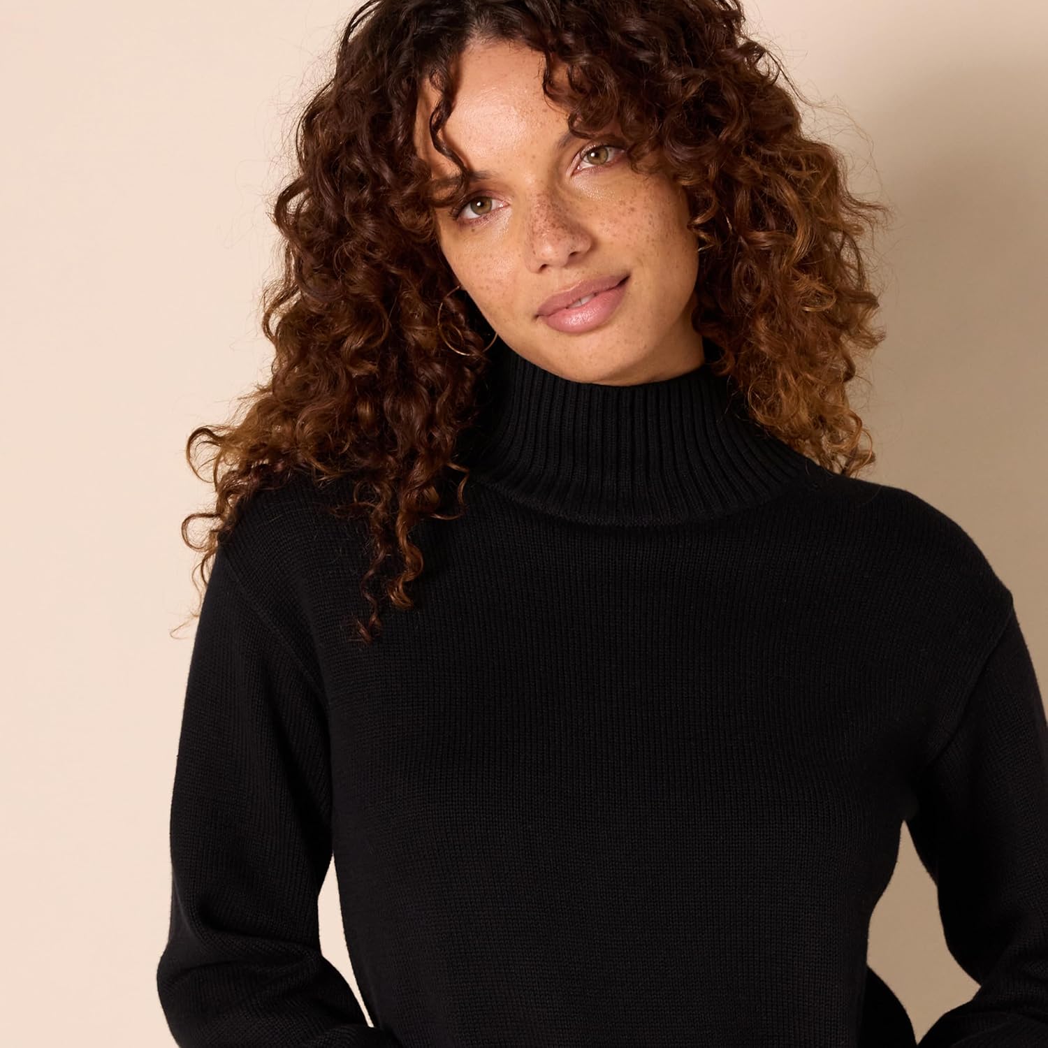 Thumbnail 3 de Amazon Essentials Damen Pullover aus Baumwolle mit Trichterausschnitt – In Übergrößen erhältlich
