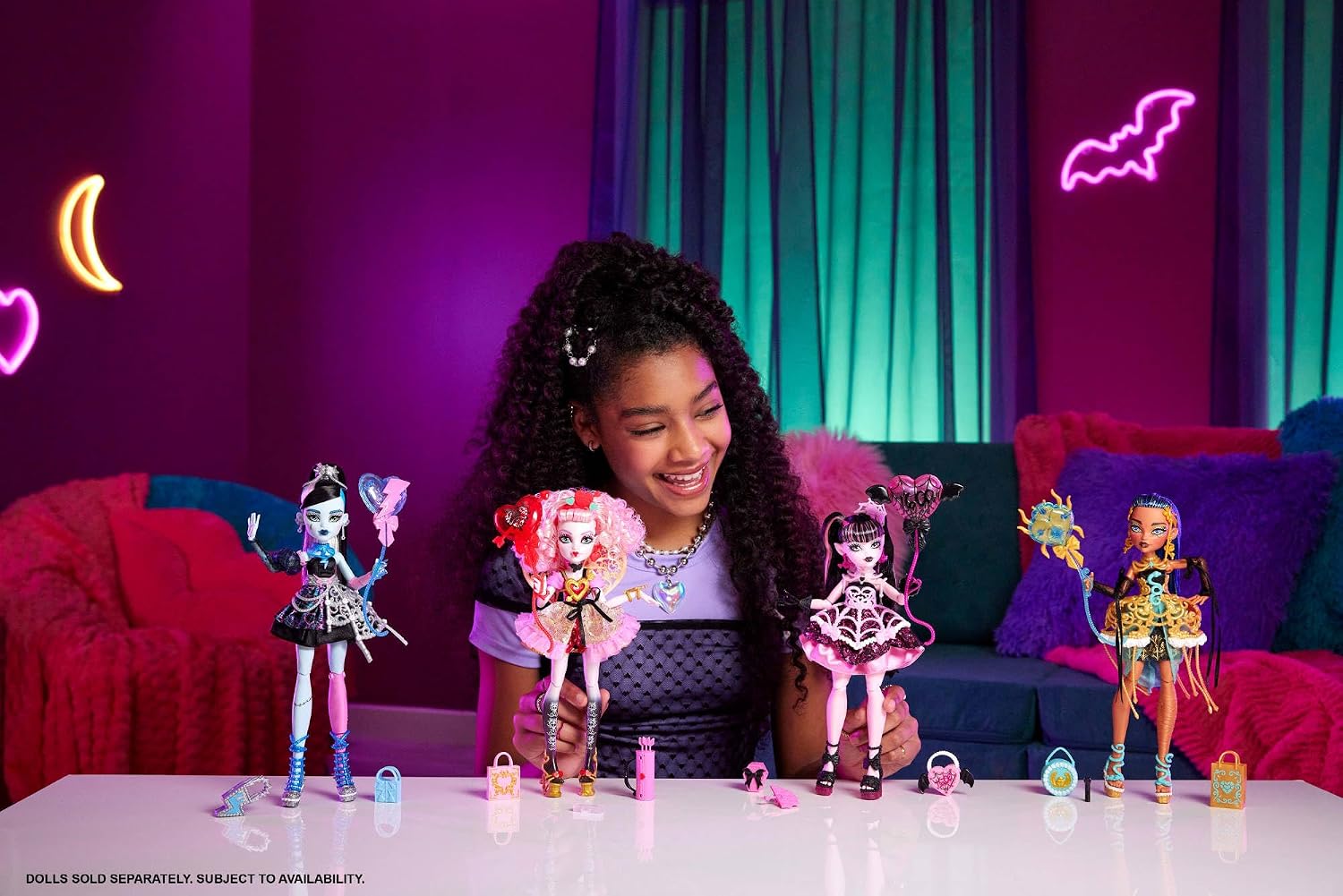 Detalle 2 de Monster High JBG74 Draculaura 1600 anni 🎀