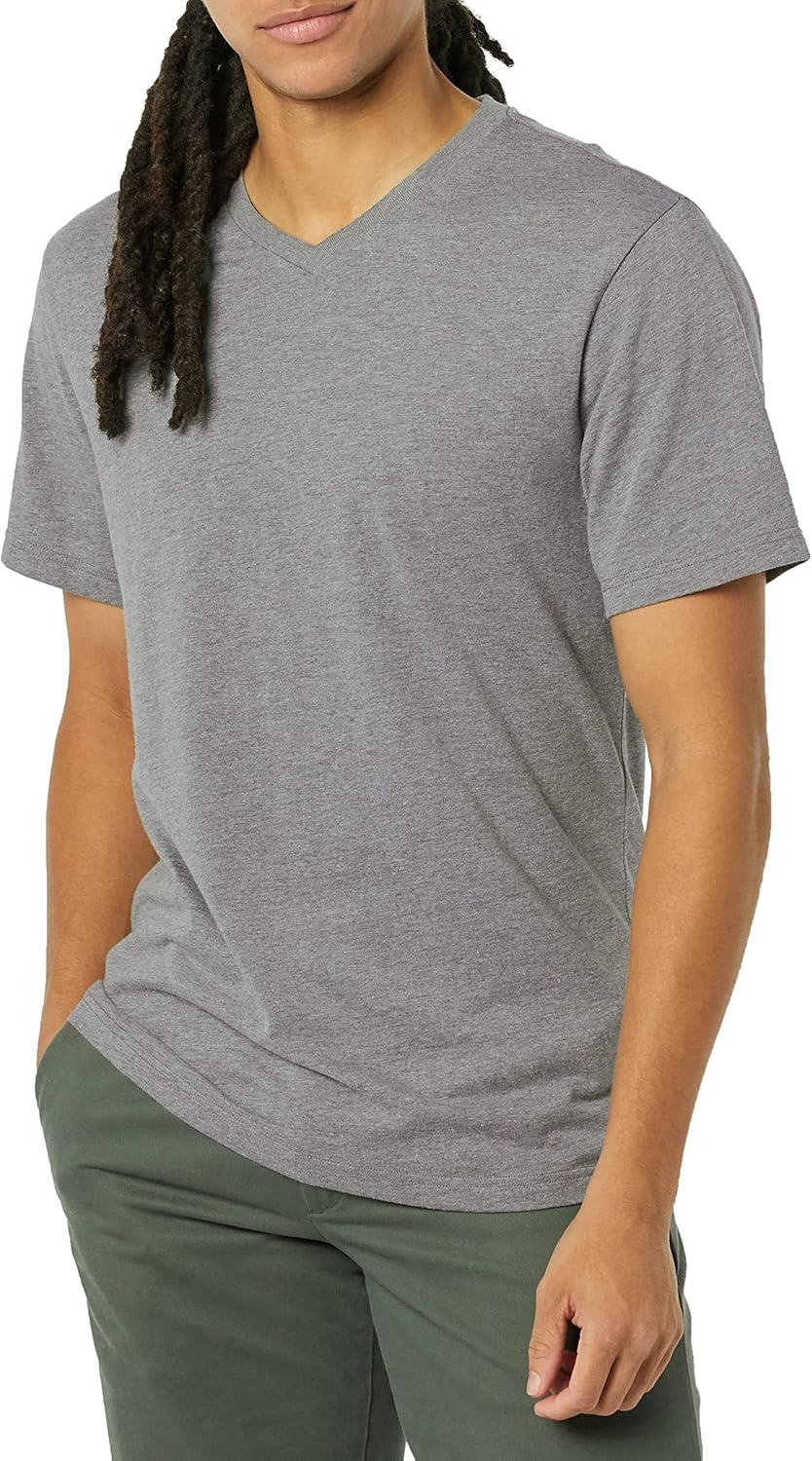 Thumbnail 4 de Amazon Essentials Men's Short-Sleeve V-Neck T-Shirts