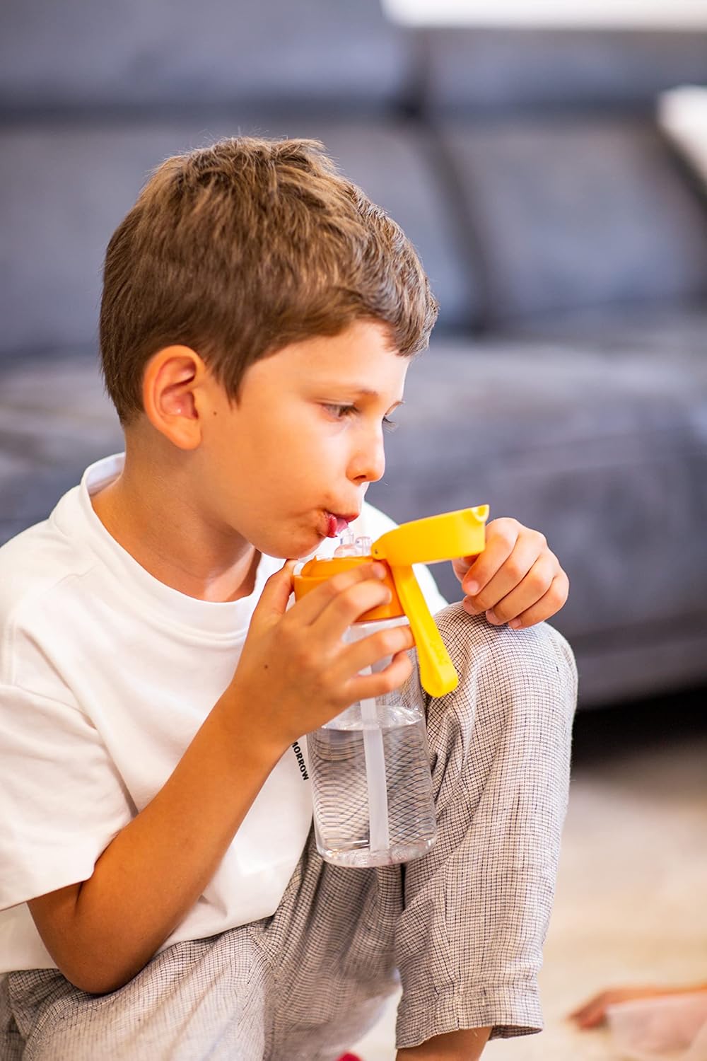 Detalle 2 de Jarlson Borraccia Bambini EMI 500ML – borraccia antigoroccia con cannuccia in Tritan, giallo