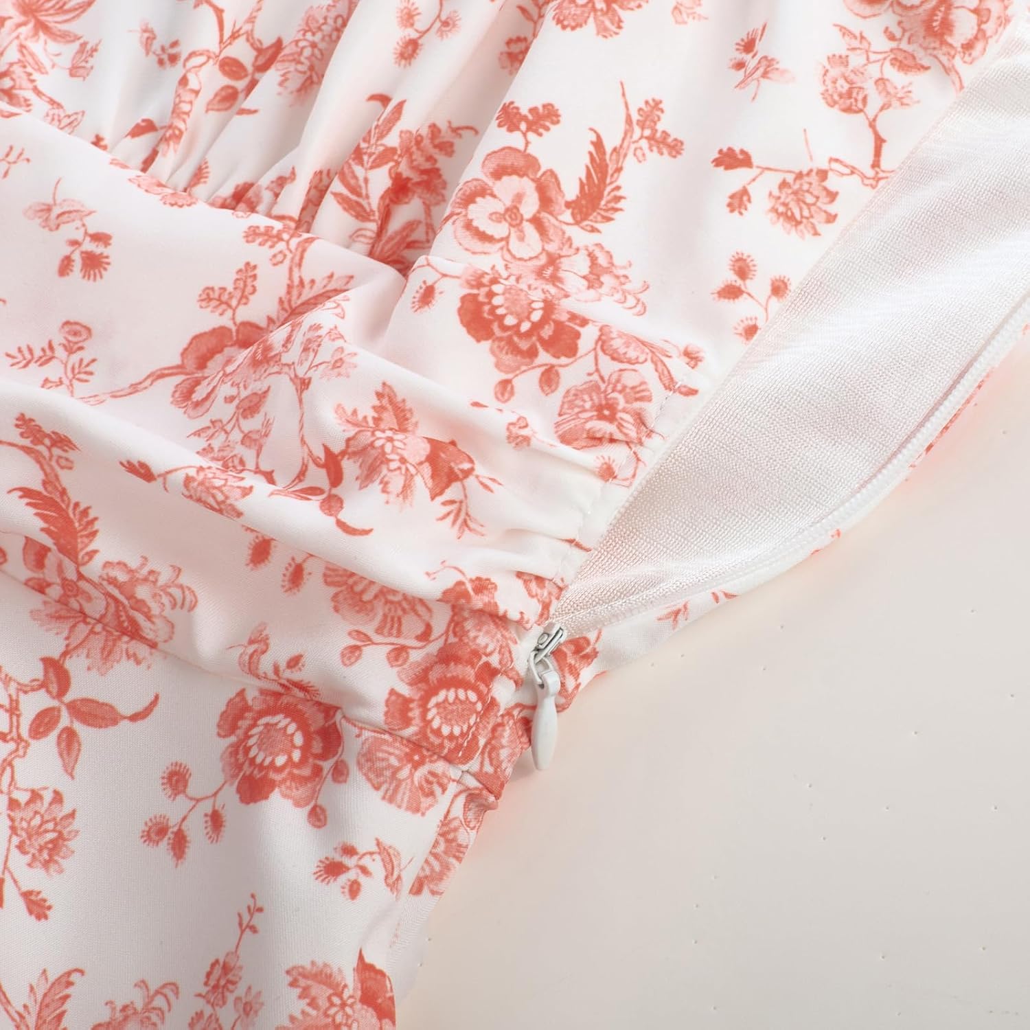 Detalle de Belle Poque Robes d'été 2025 pour femmes : robe midi à bretelles spaghetti avec poches