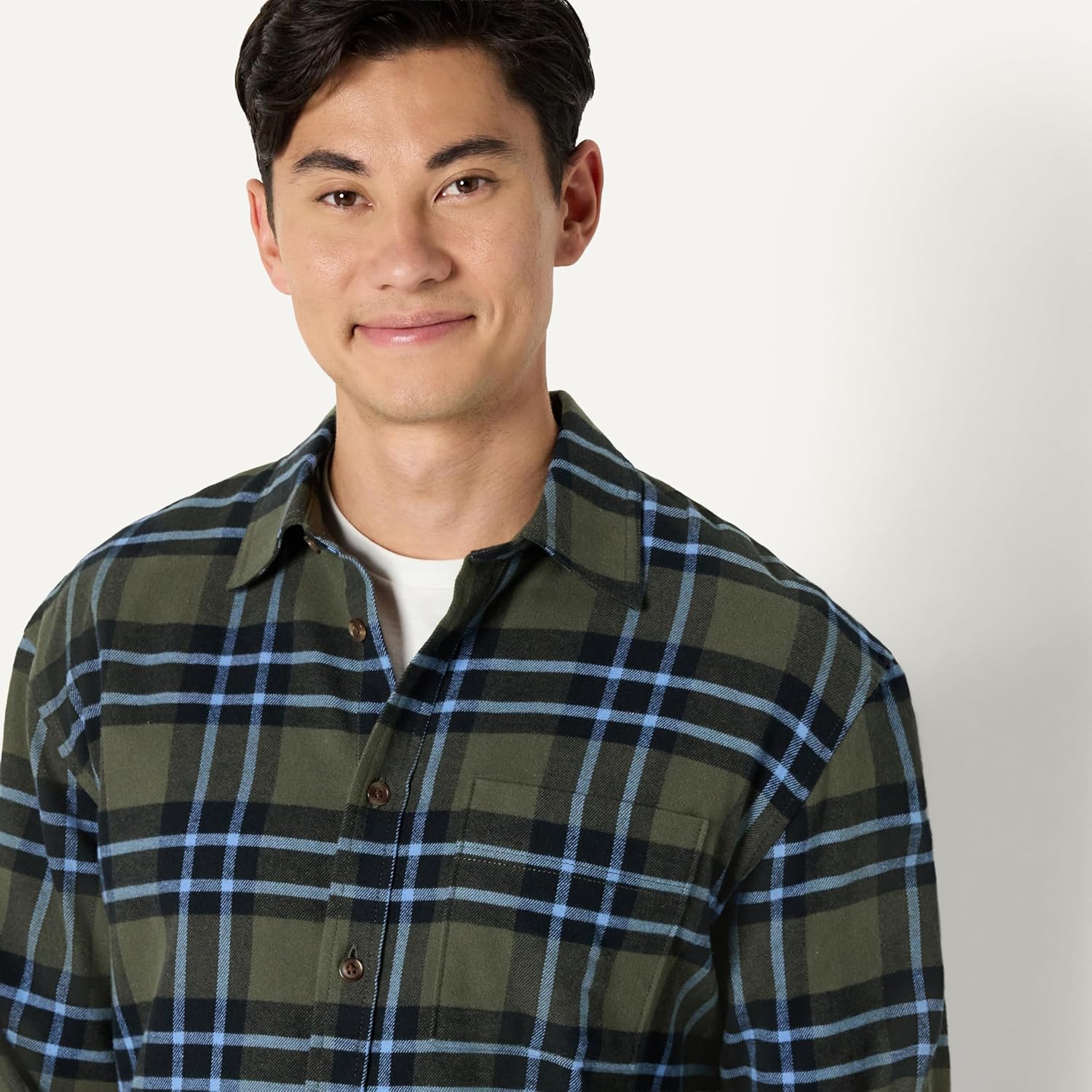 Thumbnail 2 de Amazon Essentials Men's Relaxed-Fit Long-Sleeve Flannel Shirt