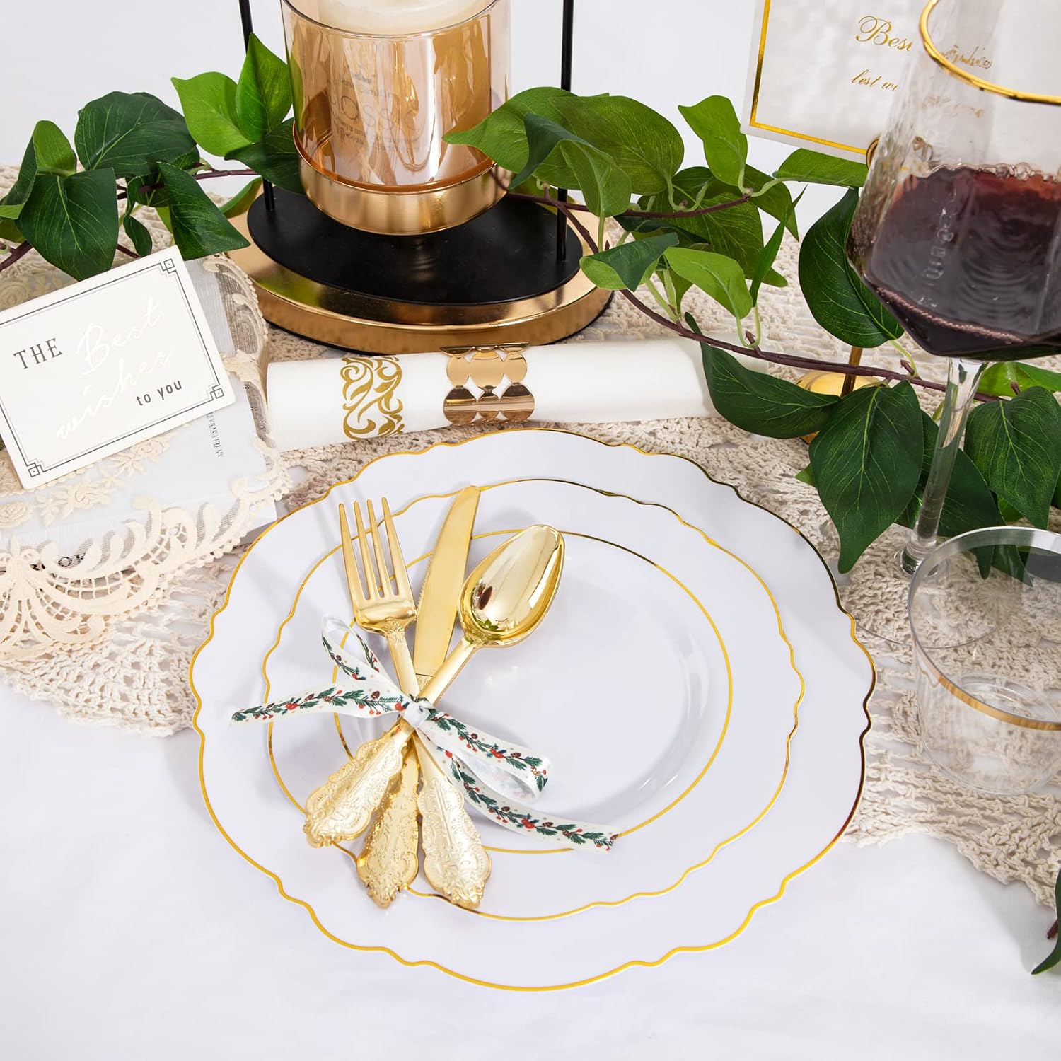 Detalle 2 de WDF Partyware Disposable Dinnerware Set, 350 Pieces