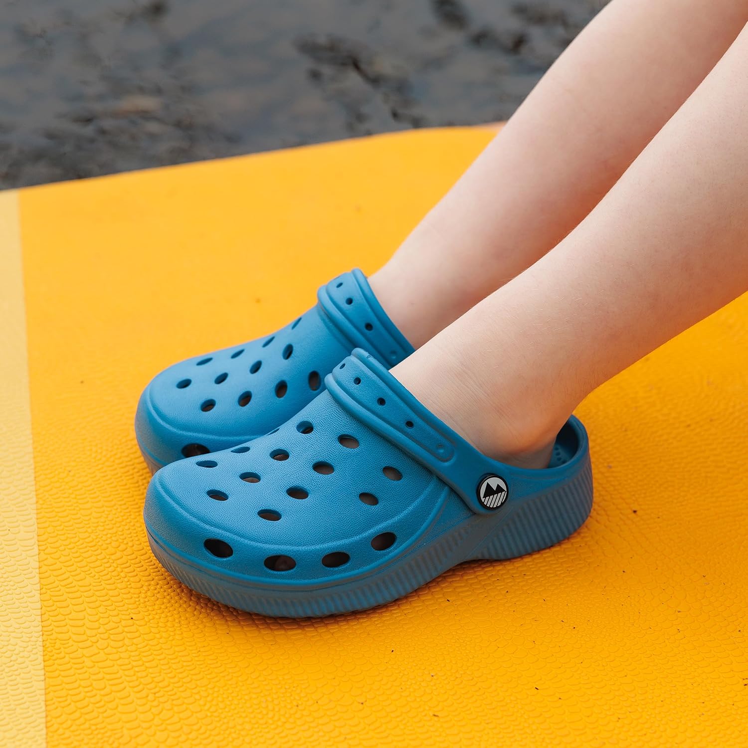 Detalle 2 de Lakeland Active Children's Silloth Lightweight Ventilated Clogs