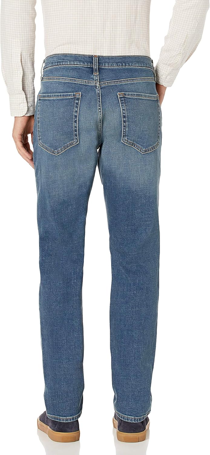 Thumbnail 1 de Amazon Essentials Men's Athletic-Fit Stretch Jeans — Discontinued Colours