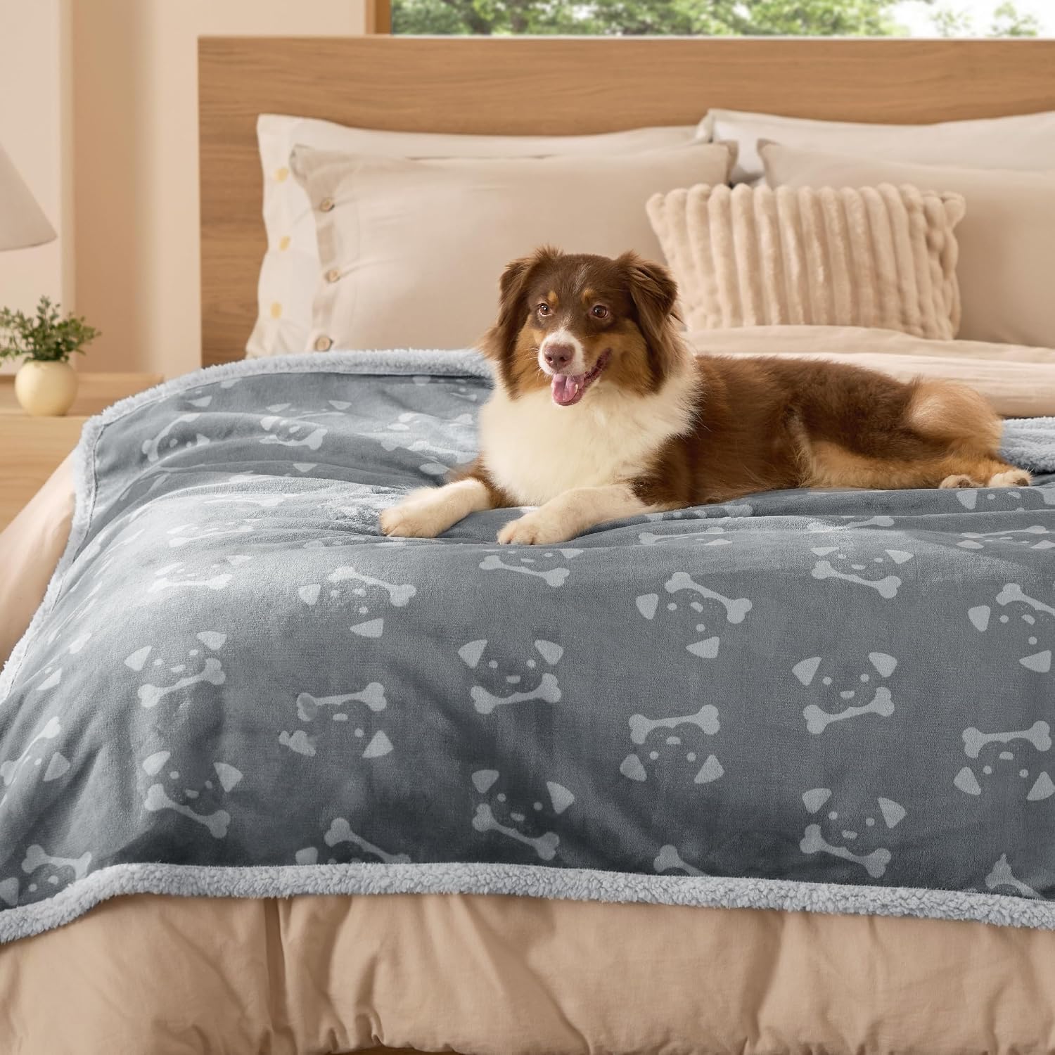 Thumbnail 6 de Bedsure Waterproof Dog Blanket 152x127cm – Reversible fleece-style pet blanket with soft plush, grey