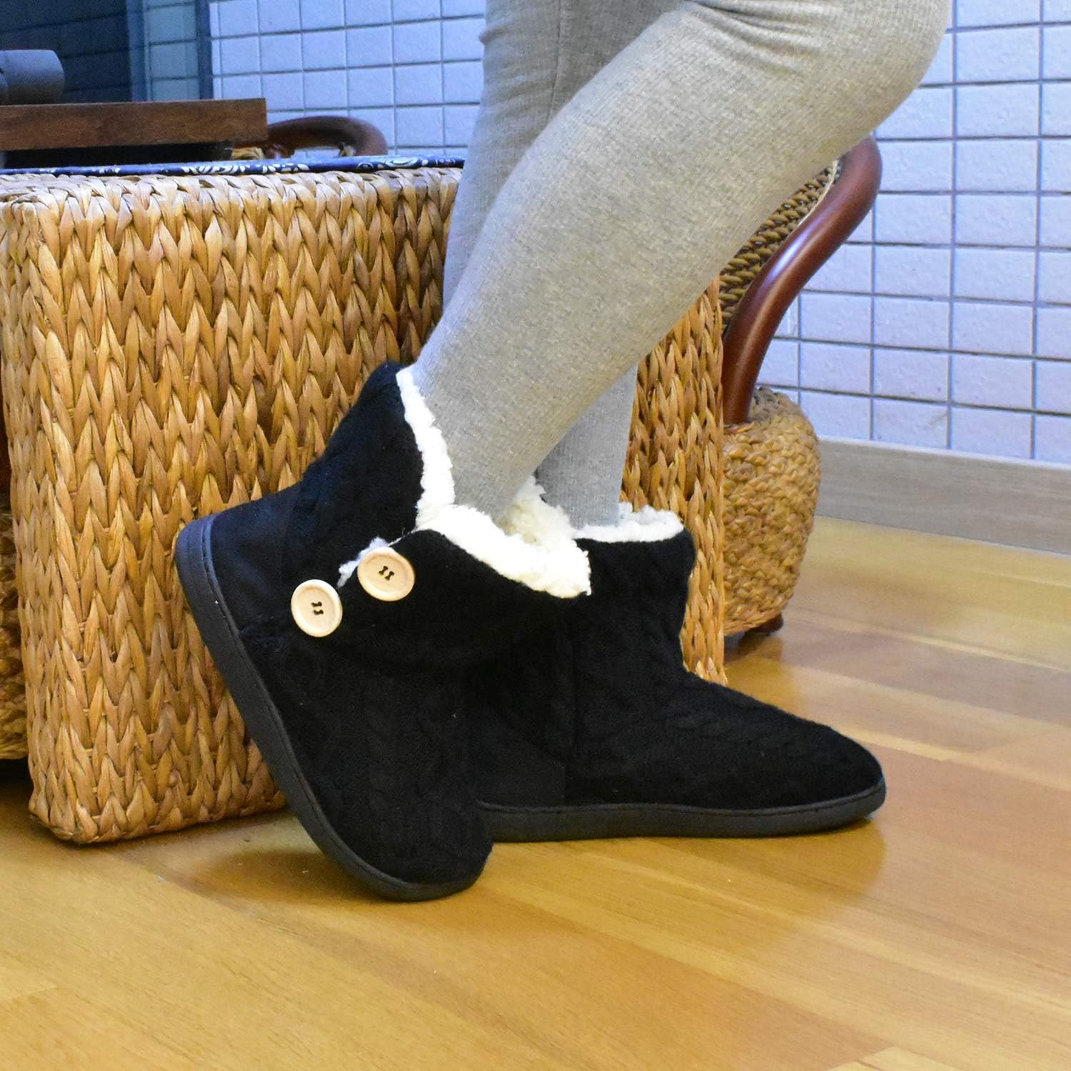 Detalle 2 de ONCAI Zapatillas de casa mujer Lana forrada