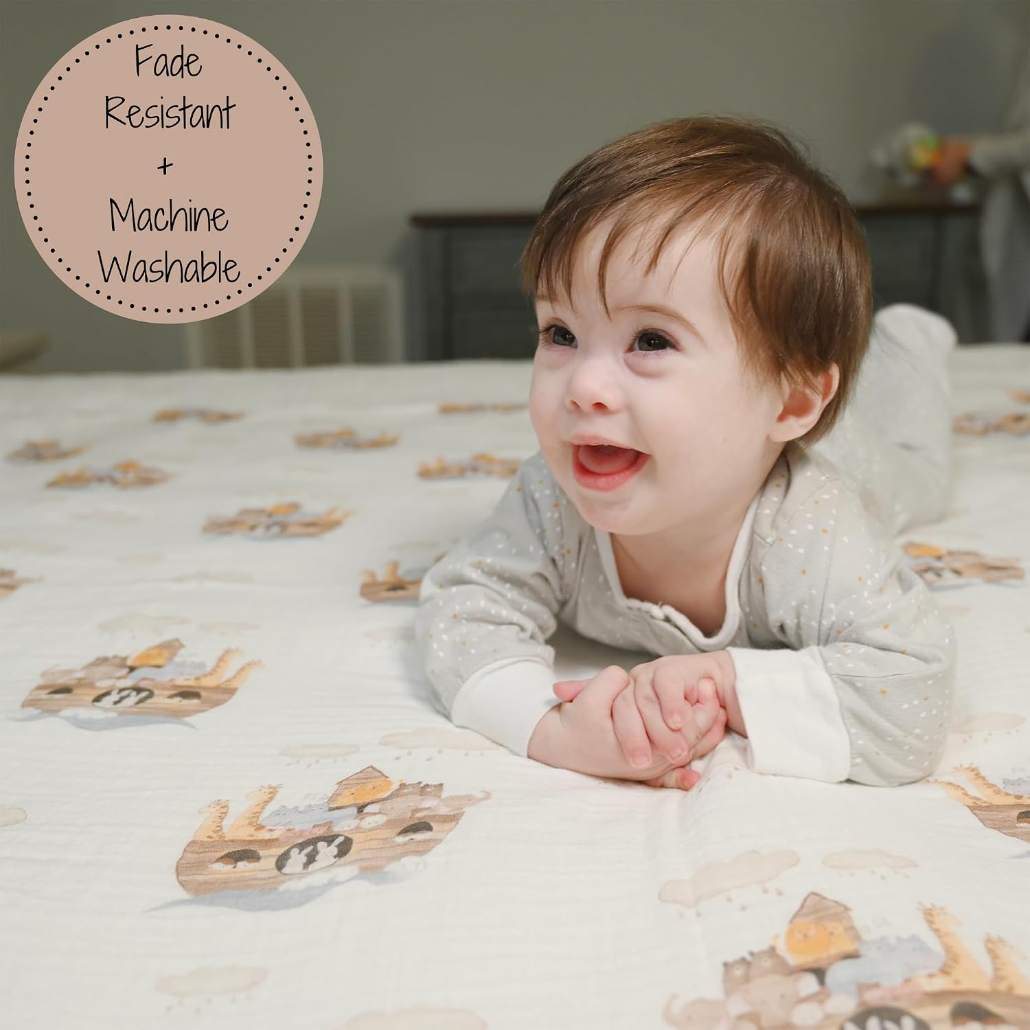 Detalle 1 de LollyBanks Muslin Swaddle Blanket, 47 x 47 in